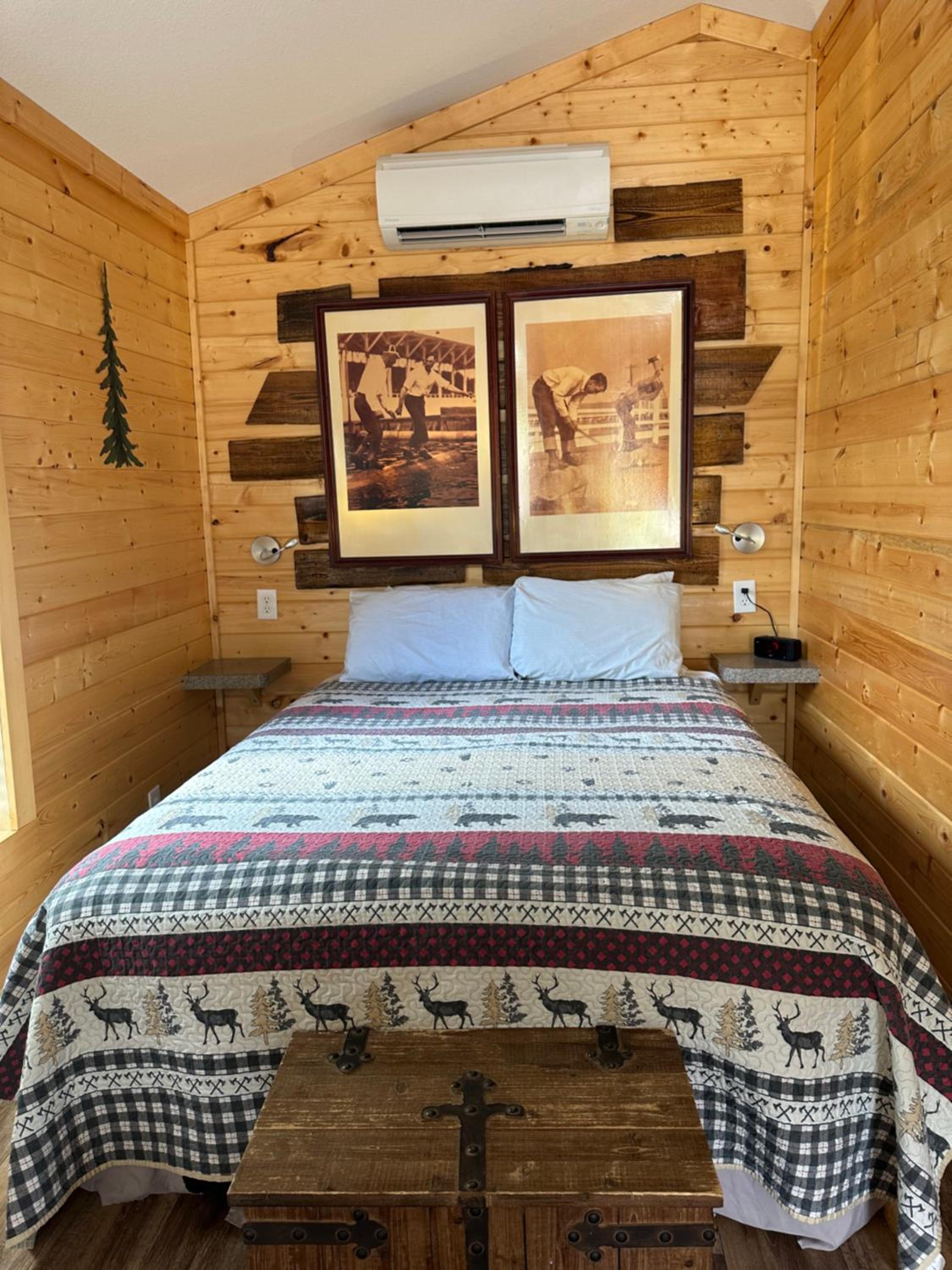Packwood Lodge & Cabins