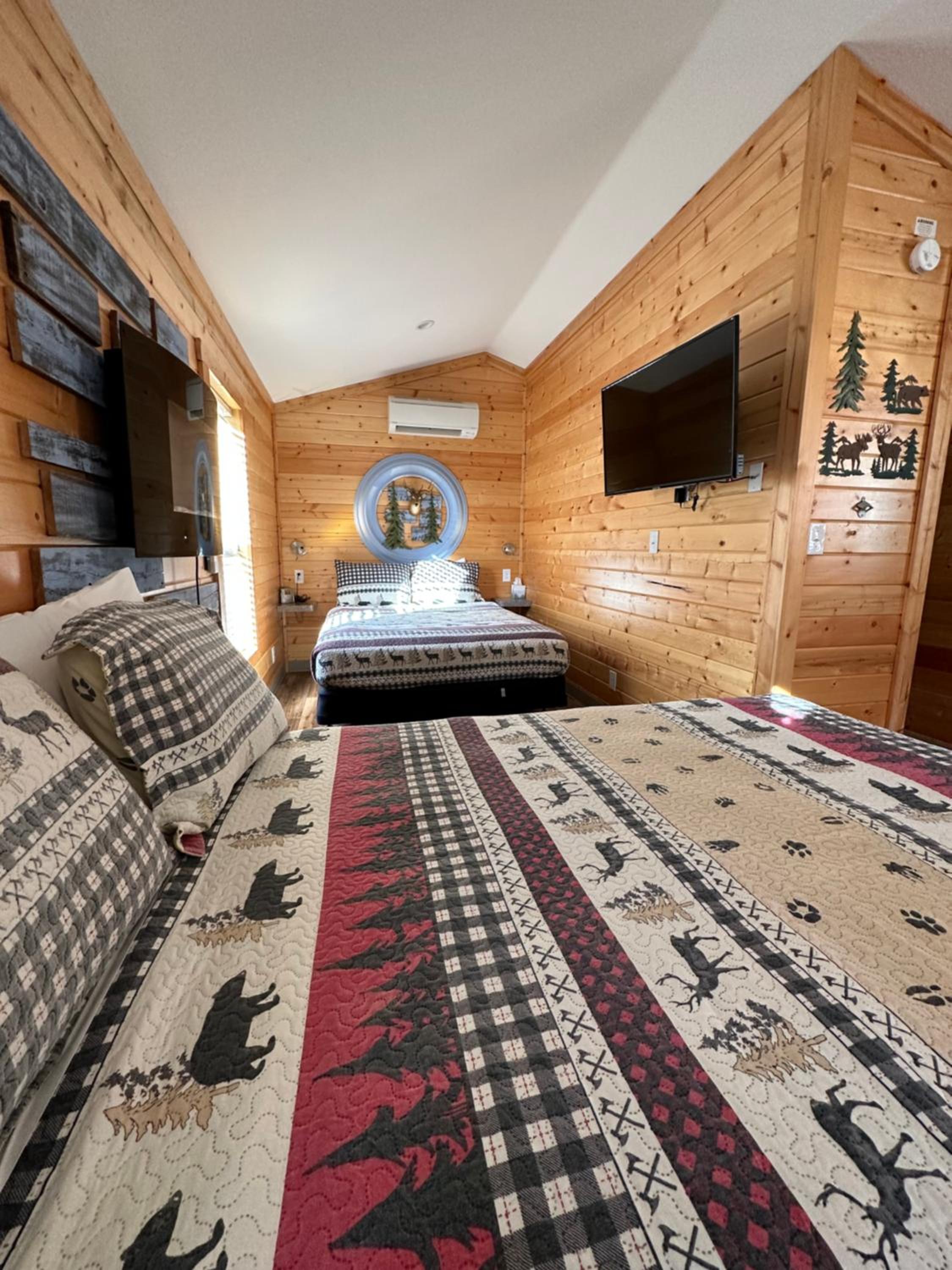 Packwood Lodge & Cabins
