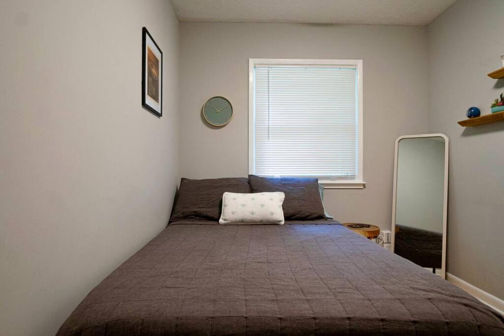 Lexington Vacations - El Retro- Mid Century Ranch near Horse Park Rupp - Property Image 10