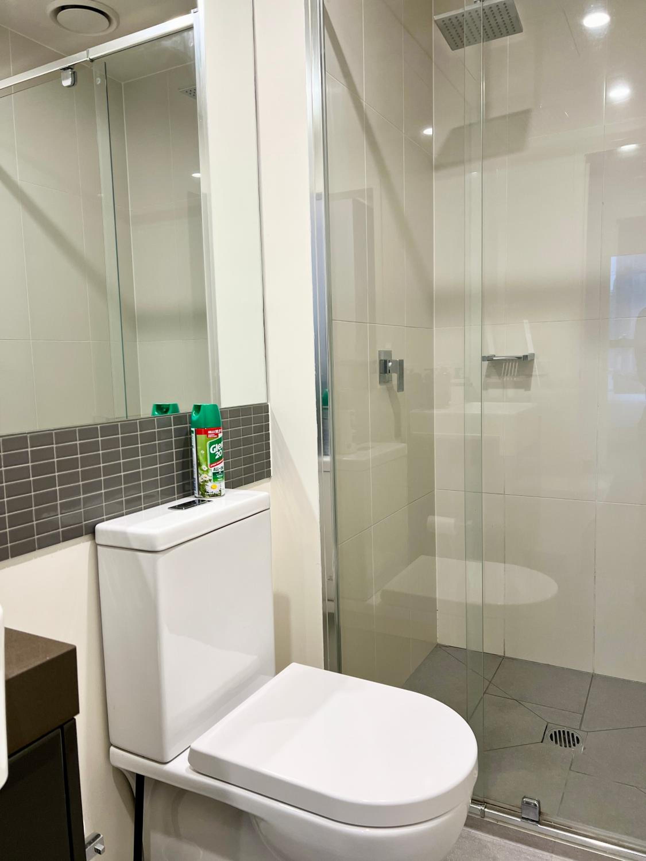Southbank apartment photo 2