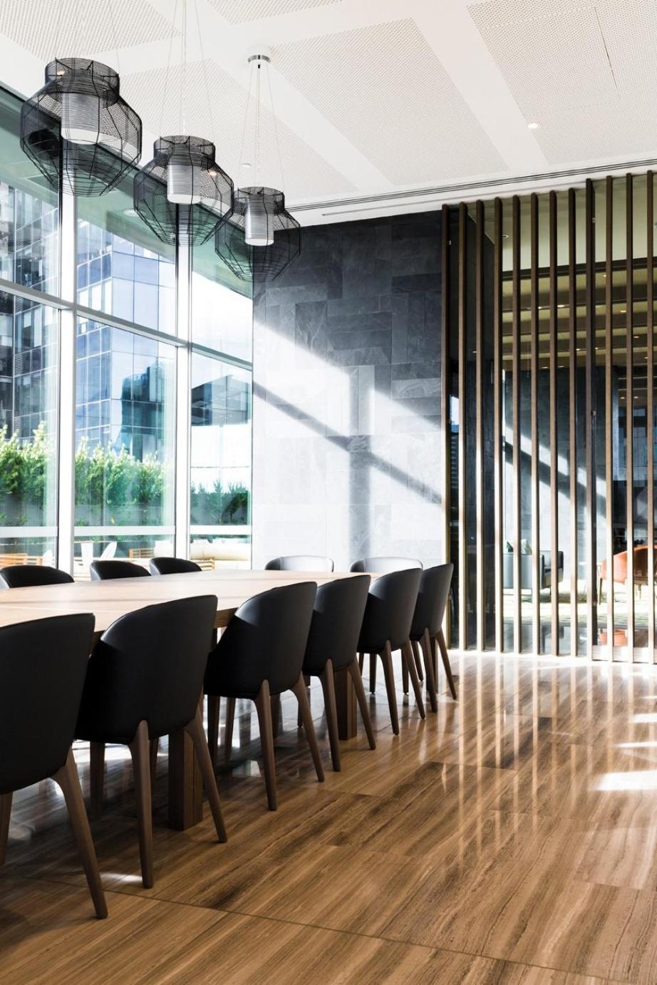 Prima Tower - Penthouse Style Super-sized Apartment with Balcony by Casino and MCEC