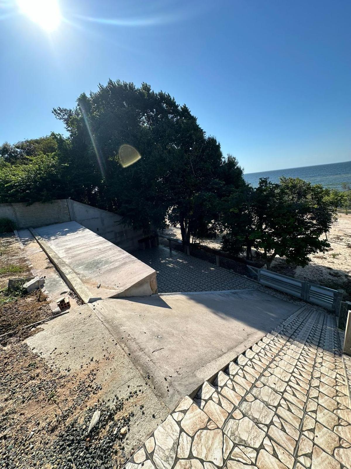 casa ponta de pedras