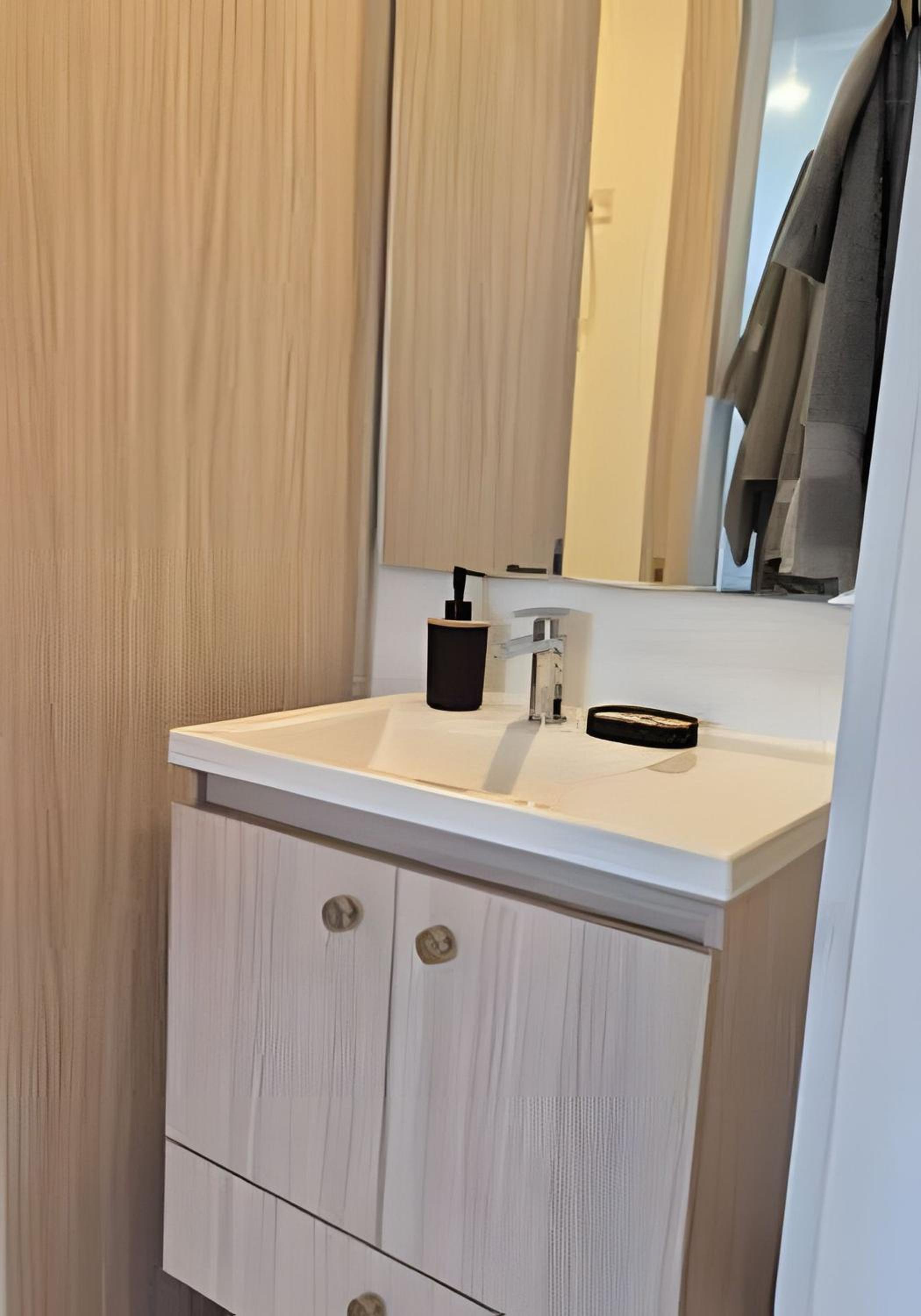 Cómodo Apartamento. Piscina y Excelente Ubicación
