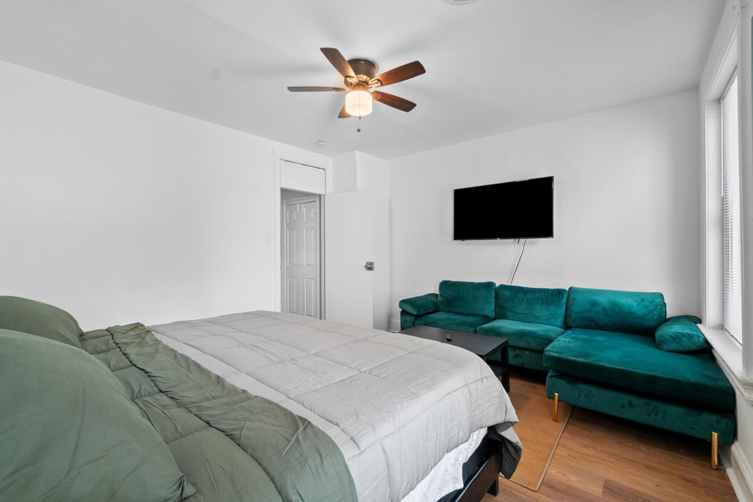 Close To Howard University , Unit #2 view 4