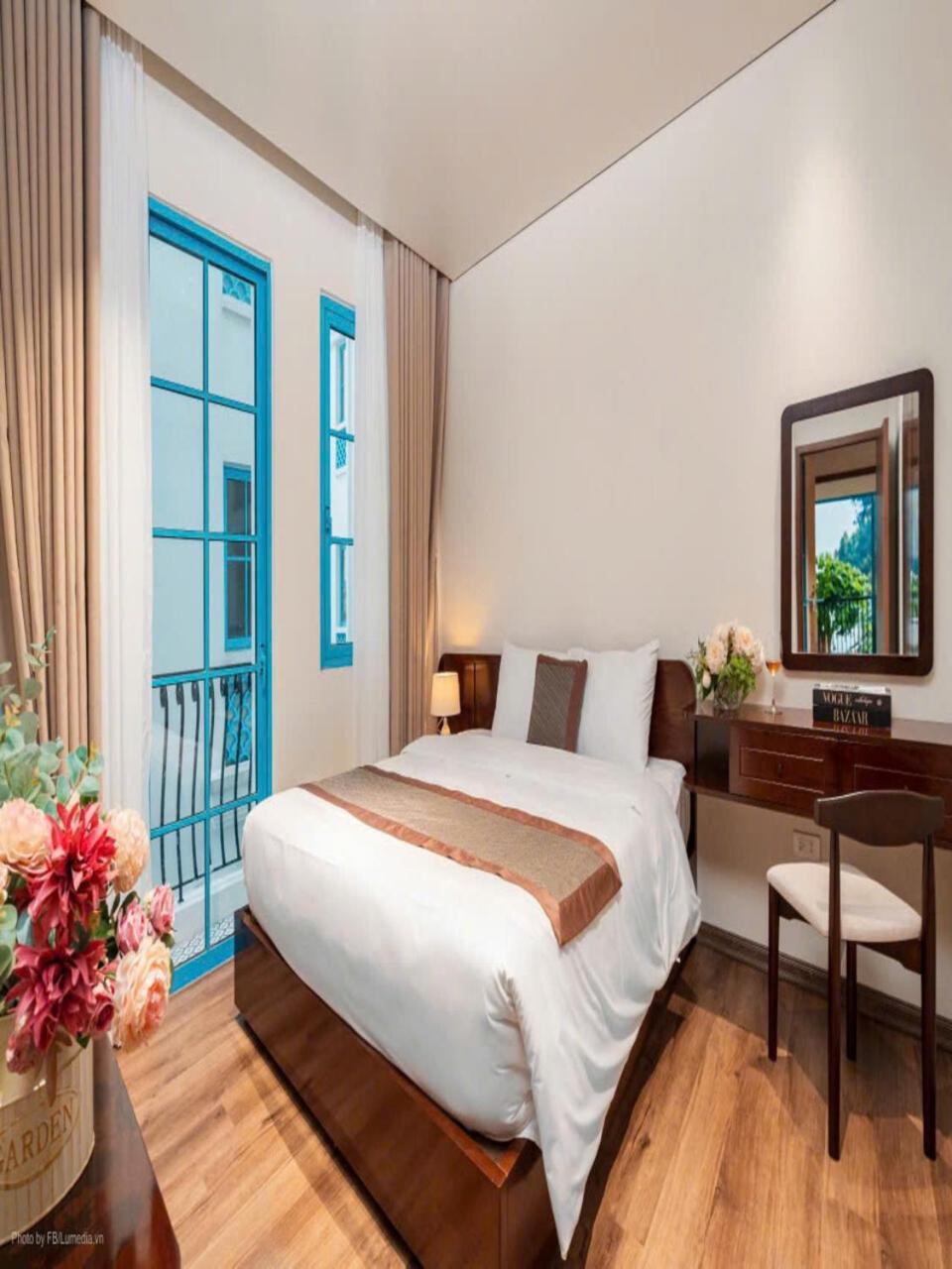 Villa Đẳng cấp sát biển 6 phòng ngủ - Trung tâm Bãi Cháy - Bể bơi riêng