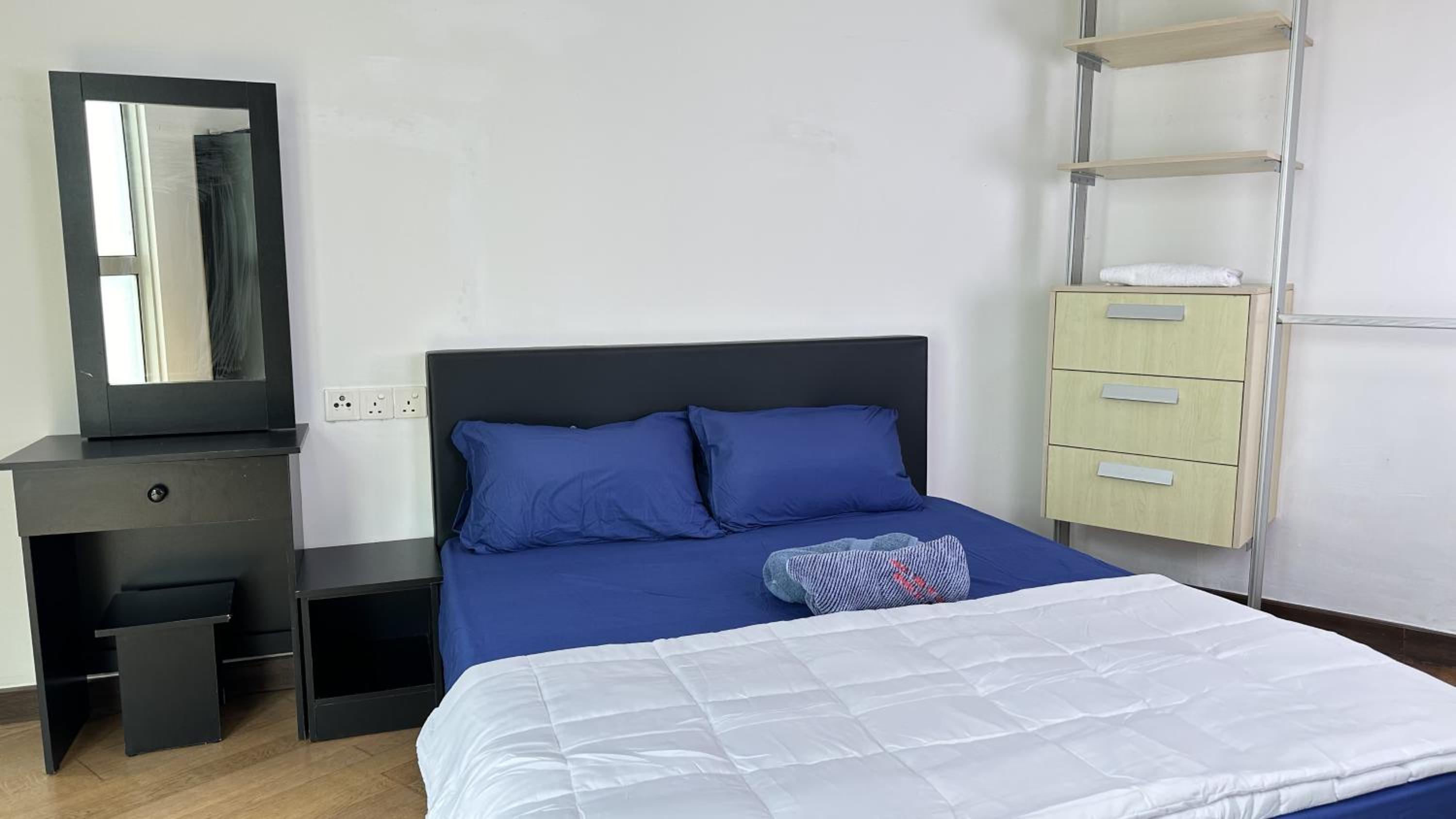 Regalia residence sky pool 1BedR 1BR service suite