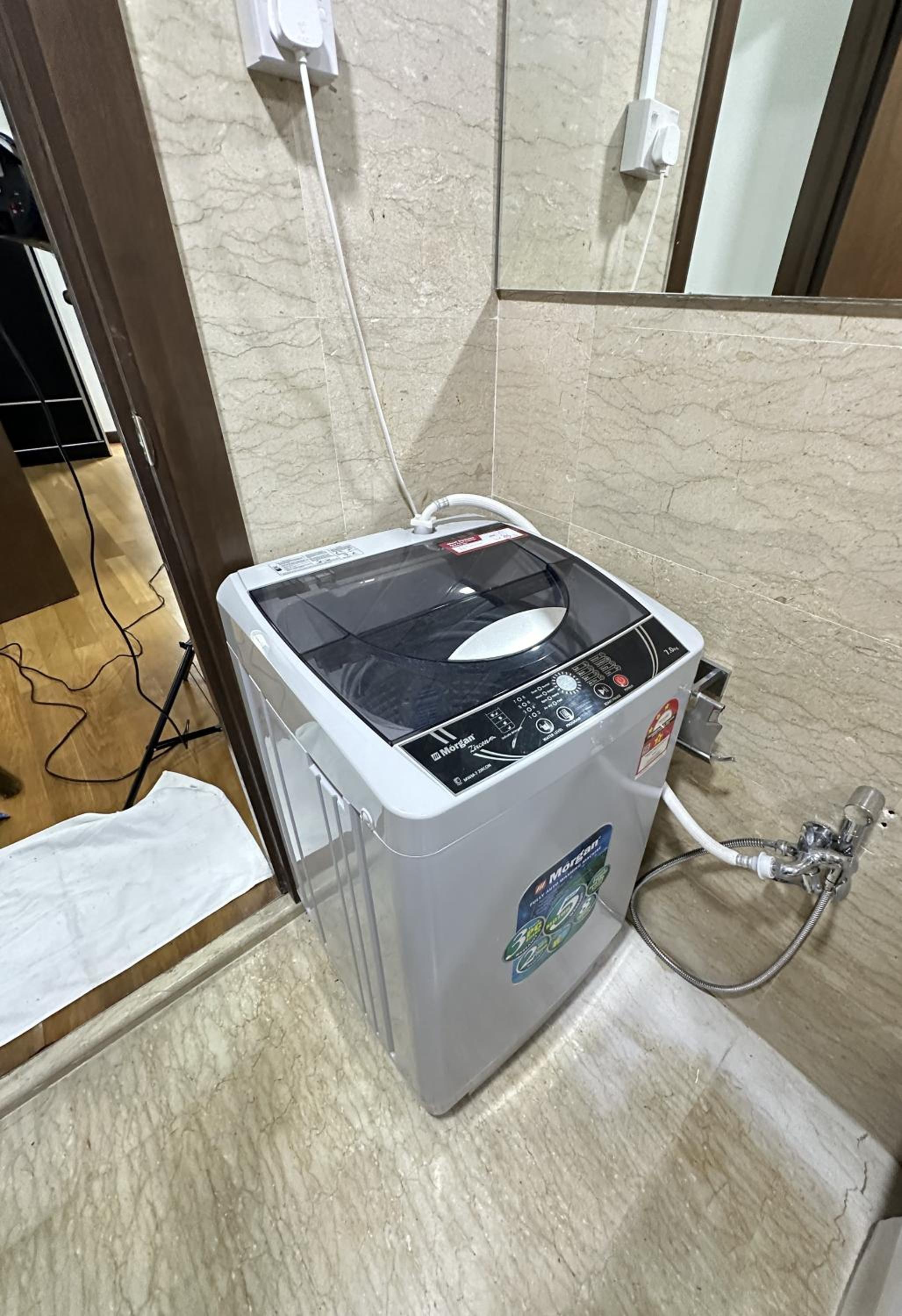 Regalia residence sky pool 1BedR 1BR service suite
