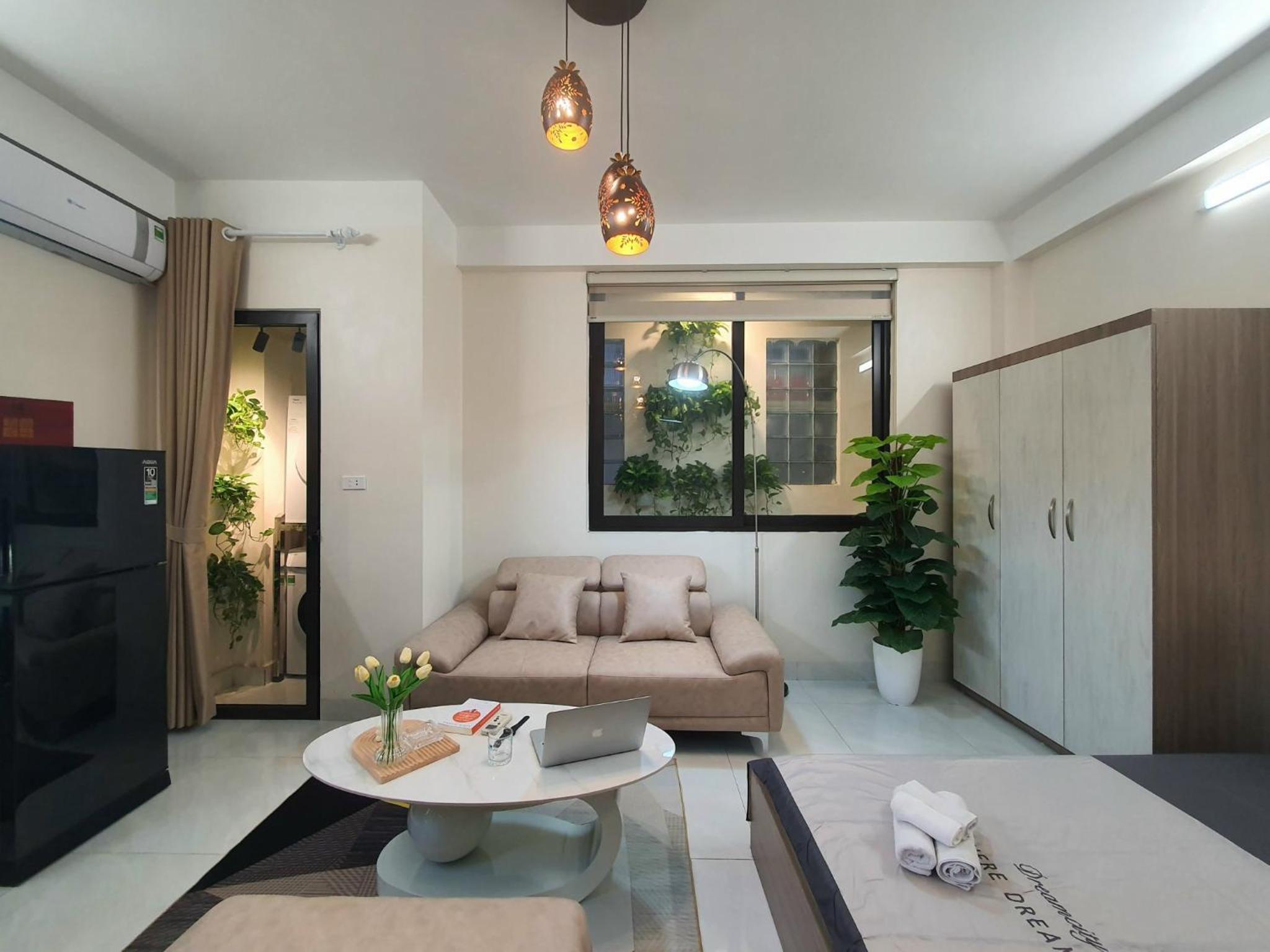 Lase Lit Homes - Hà Nội