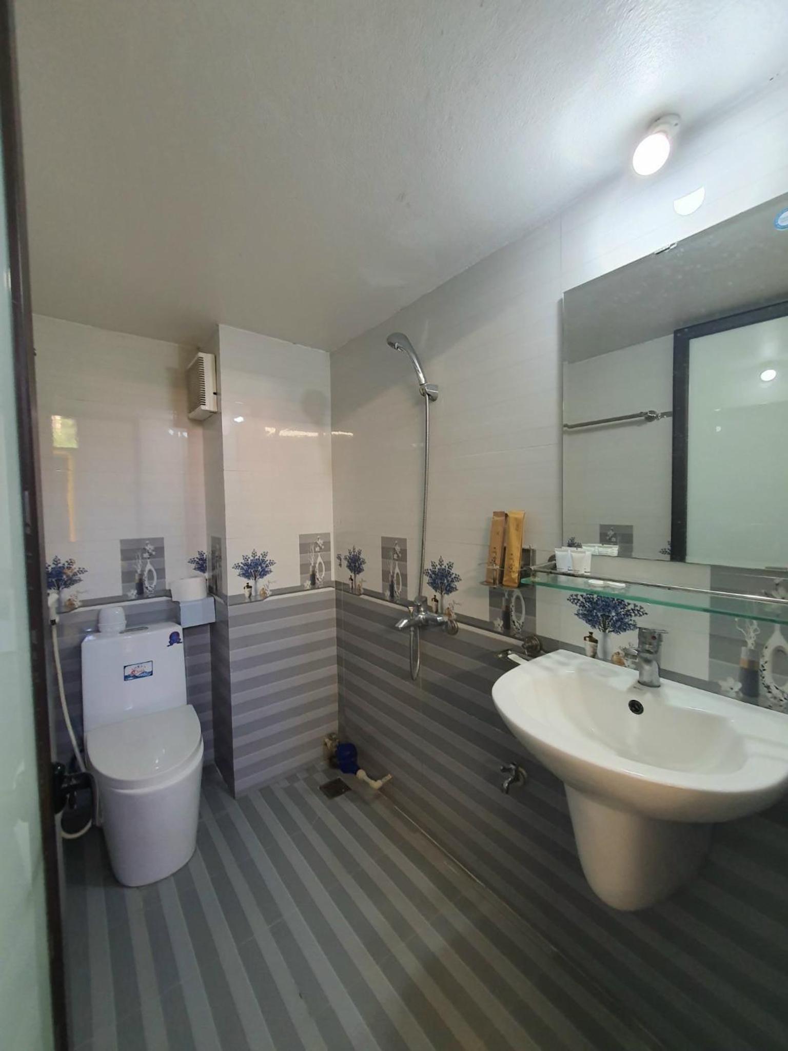Lase Lit Homes - Hà Nội