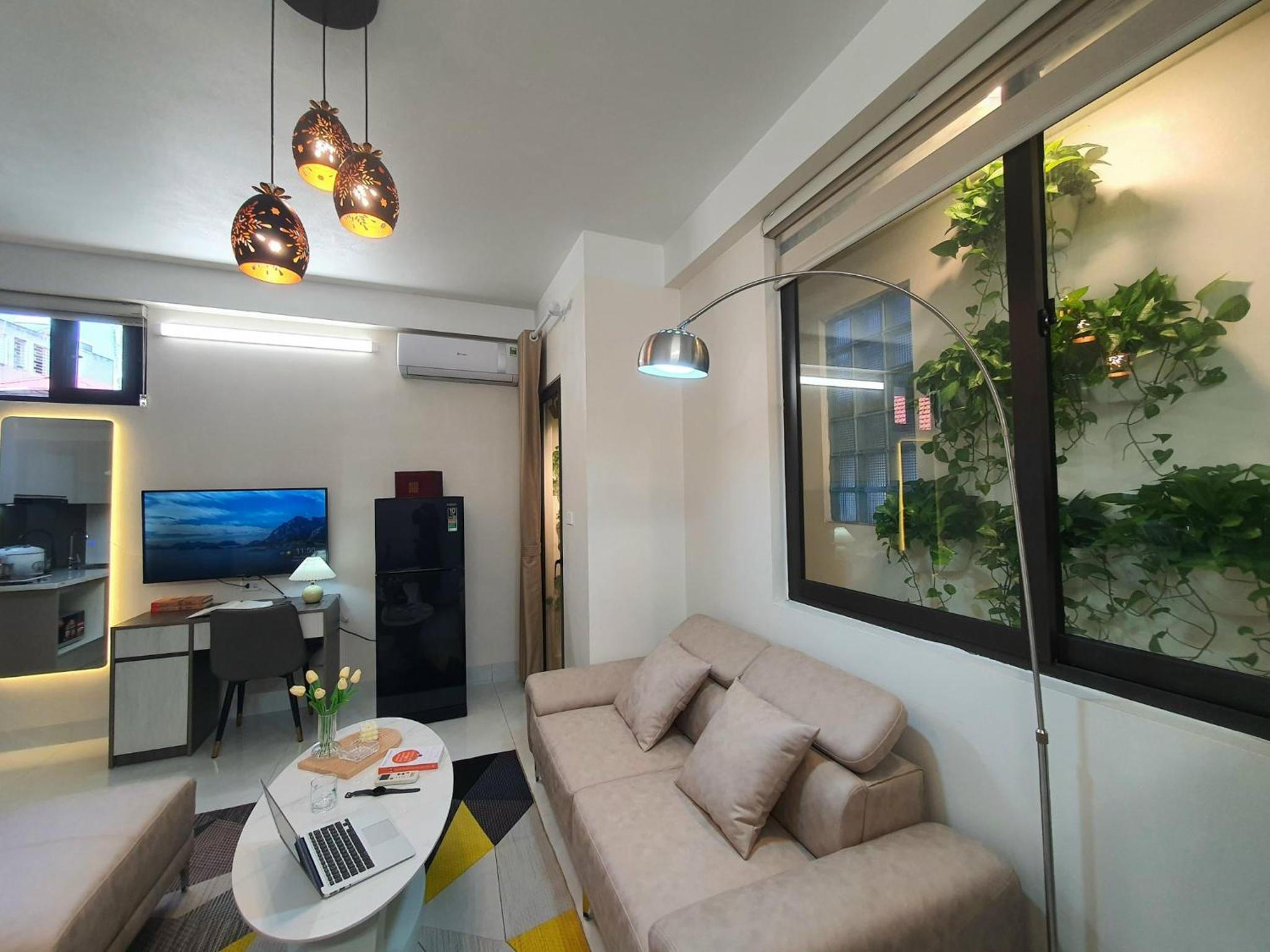 Lase Lit Homes - Hà Nội