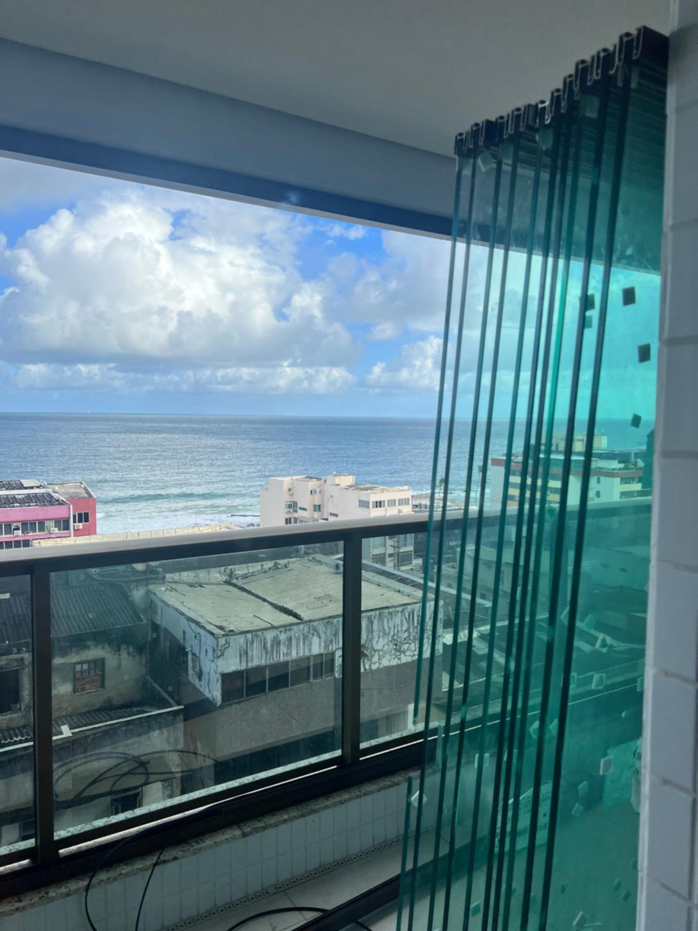 Apartamento Barra Decorado vista mar