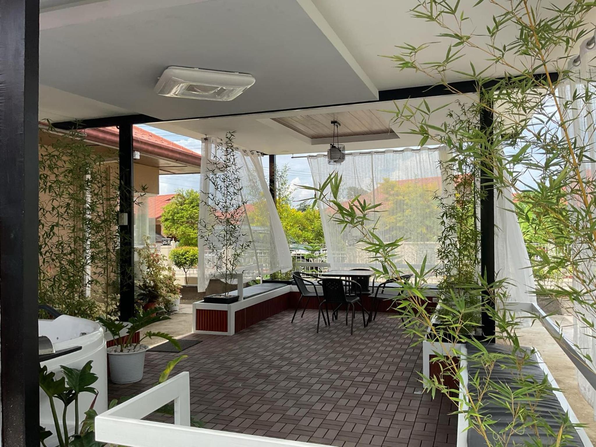 Davao Rental- Villa Conchita Residential 3Bedroom 2 Bathroom, Gazebo with Jacuzi