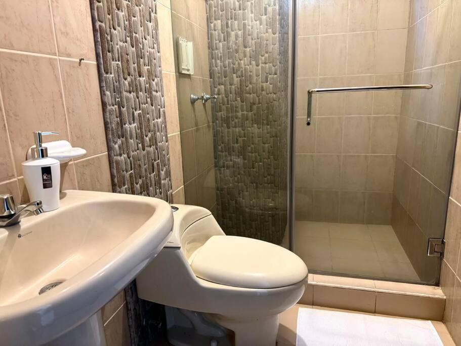 Dos dormitorios, zona hotelera