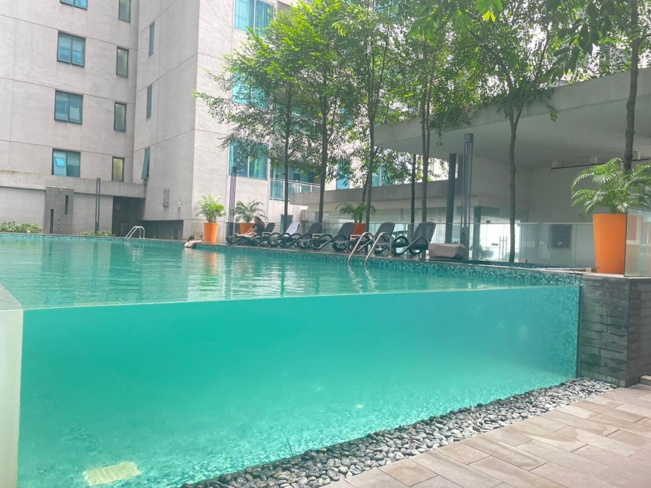Mercu summer suites By Premium Charter