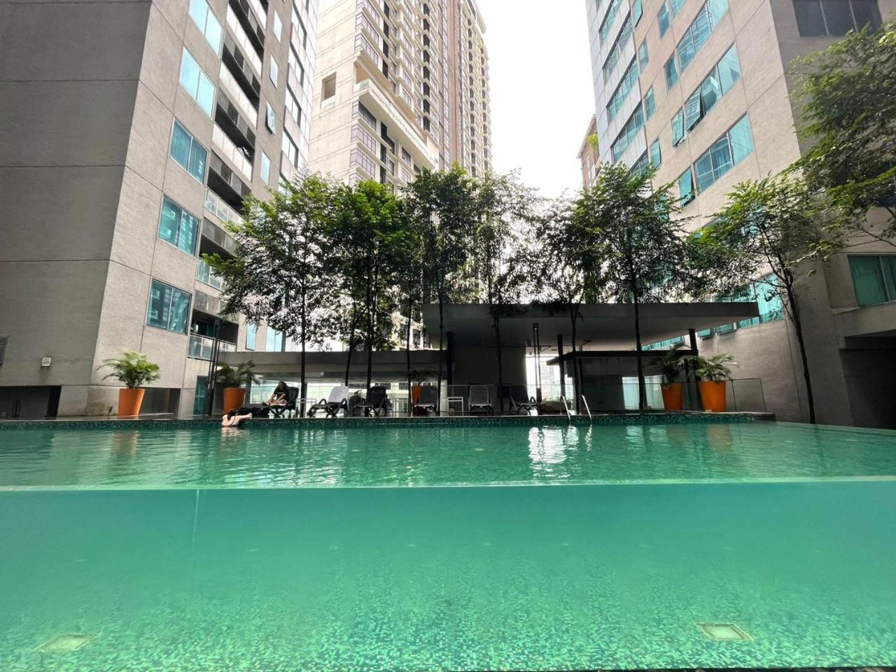 Mercu summer suites By Premium Charter