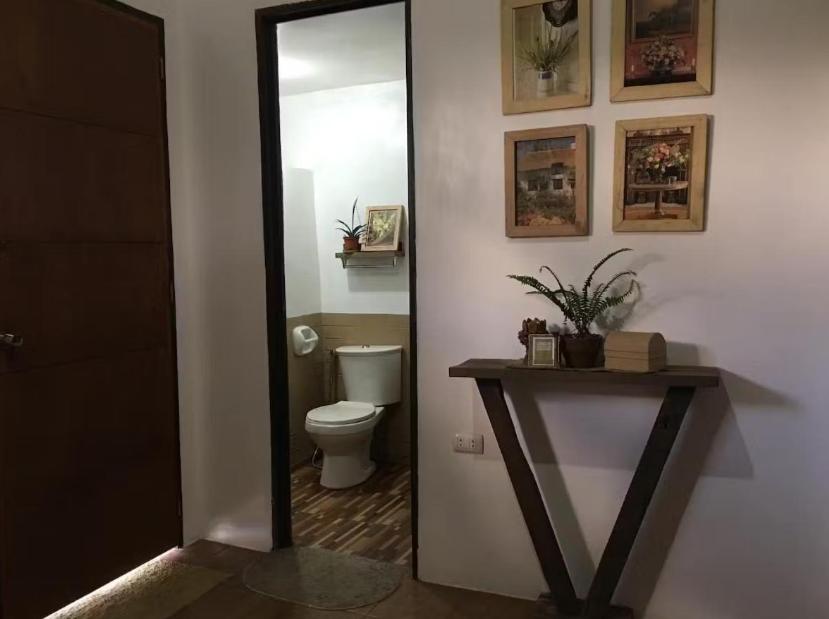 Spacio Caliraya Bed & Breakfast