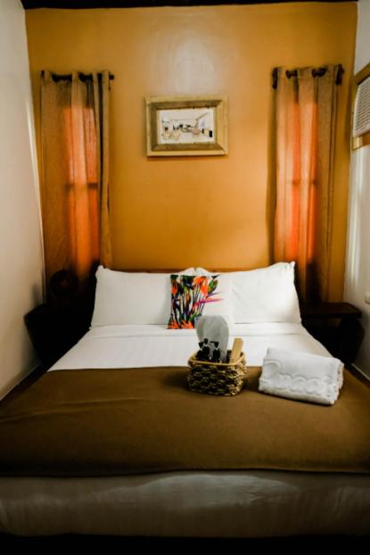 Spacio Caliraya Bed & Breakfast, Lumban - 15