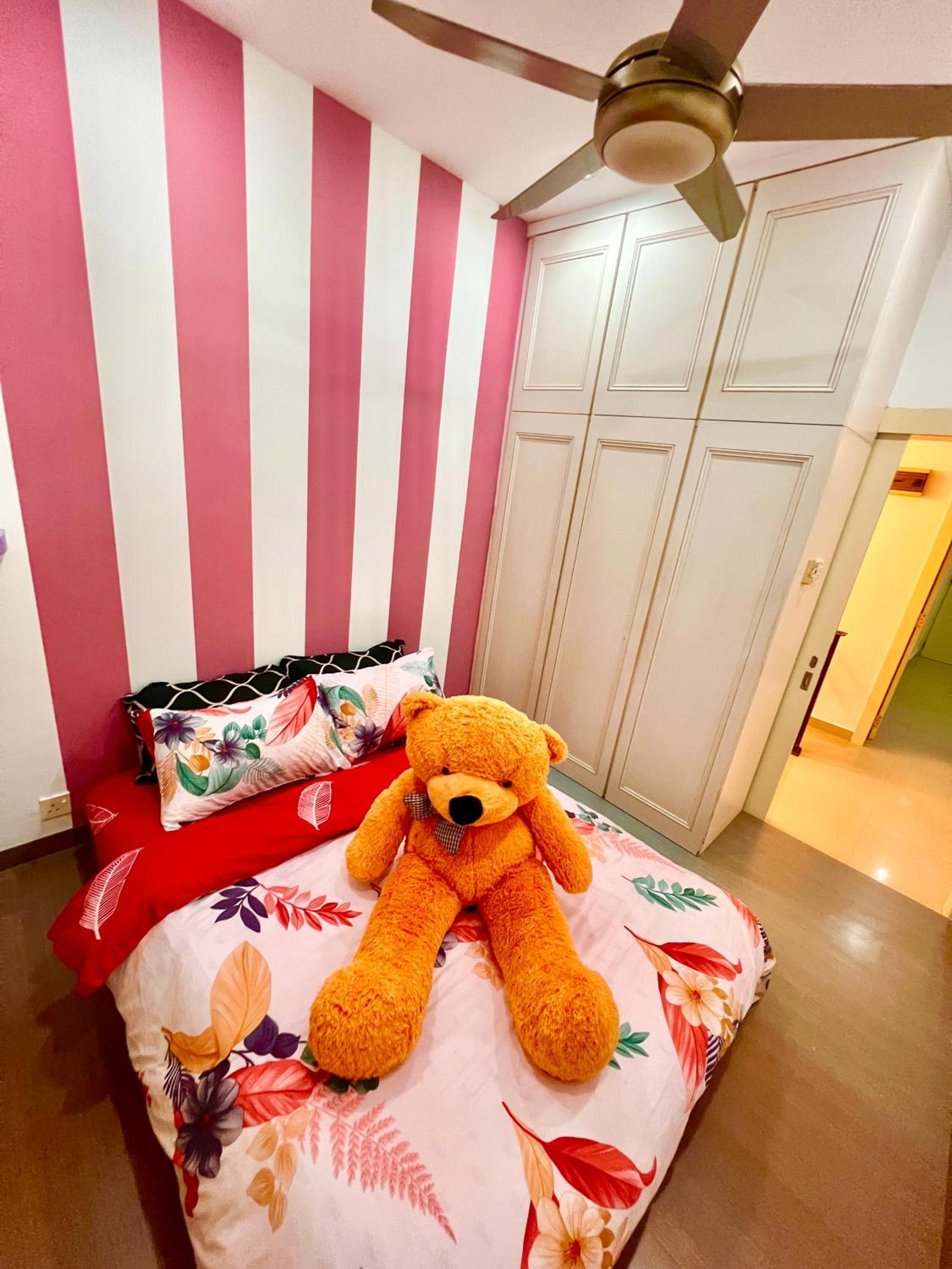 Teddy House with Kids Corner at Bukit Indah Near Legoland and EcoBotanic