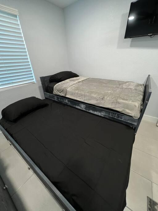 Phoenix Vacations - Affordable Modern Home Near Airport! Private AZ - Property Image 7