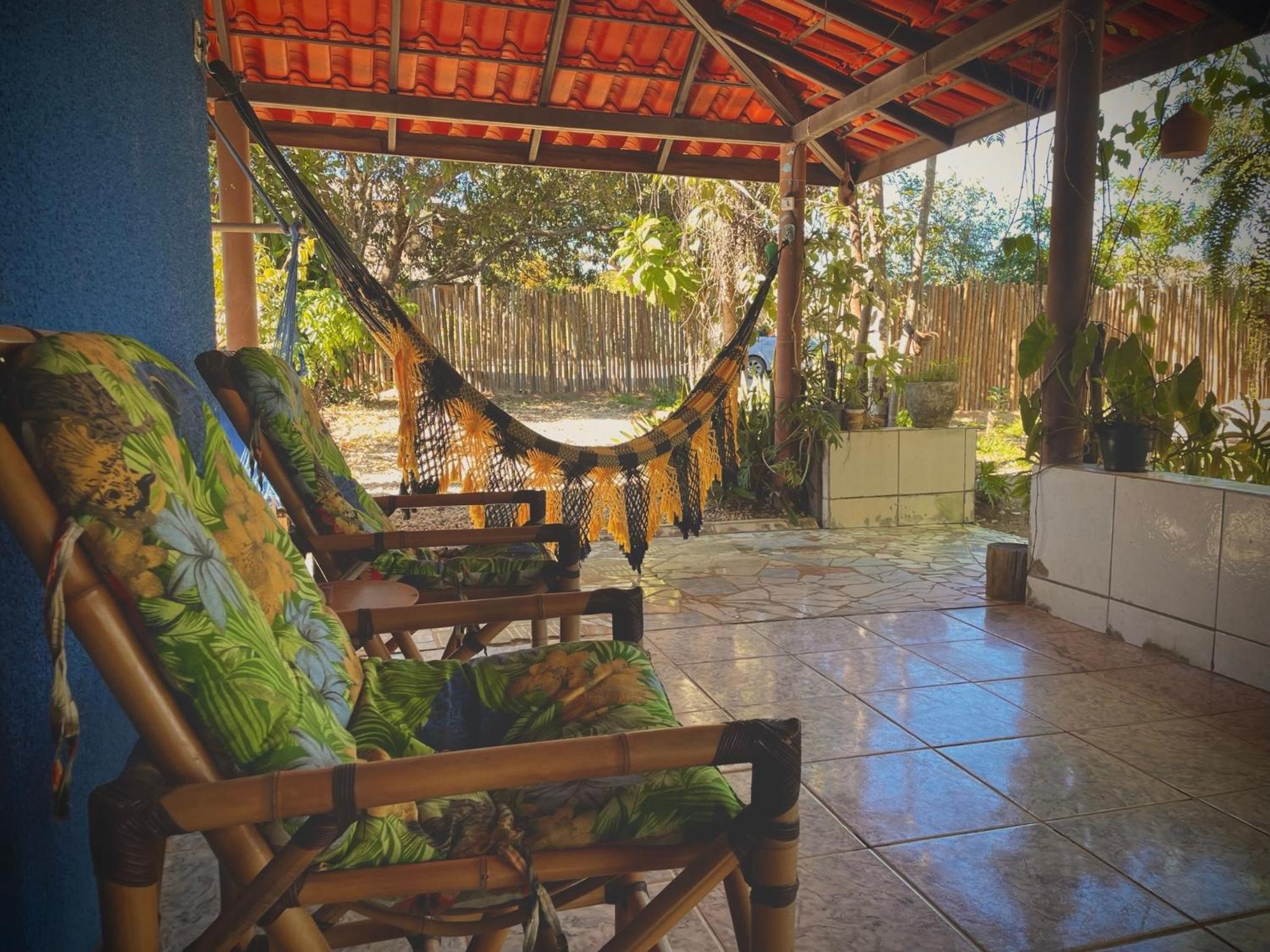 Chalé Pequi Conforto e Natureza chale com ar condicionado e maquina de lavar