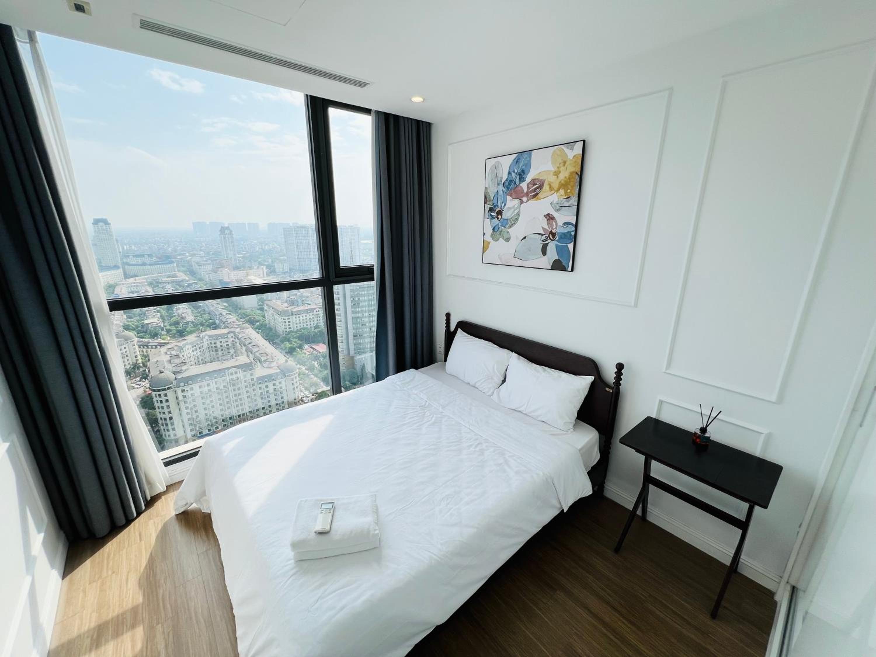 VINHOMES SKYLAKE MY DINH - Apartment Hotel