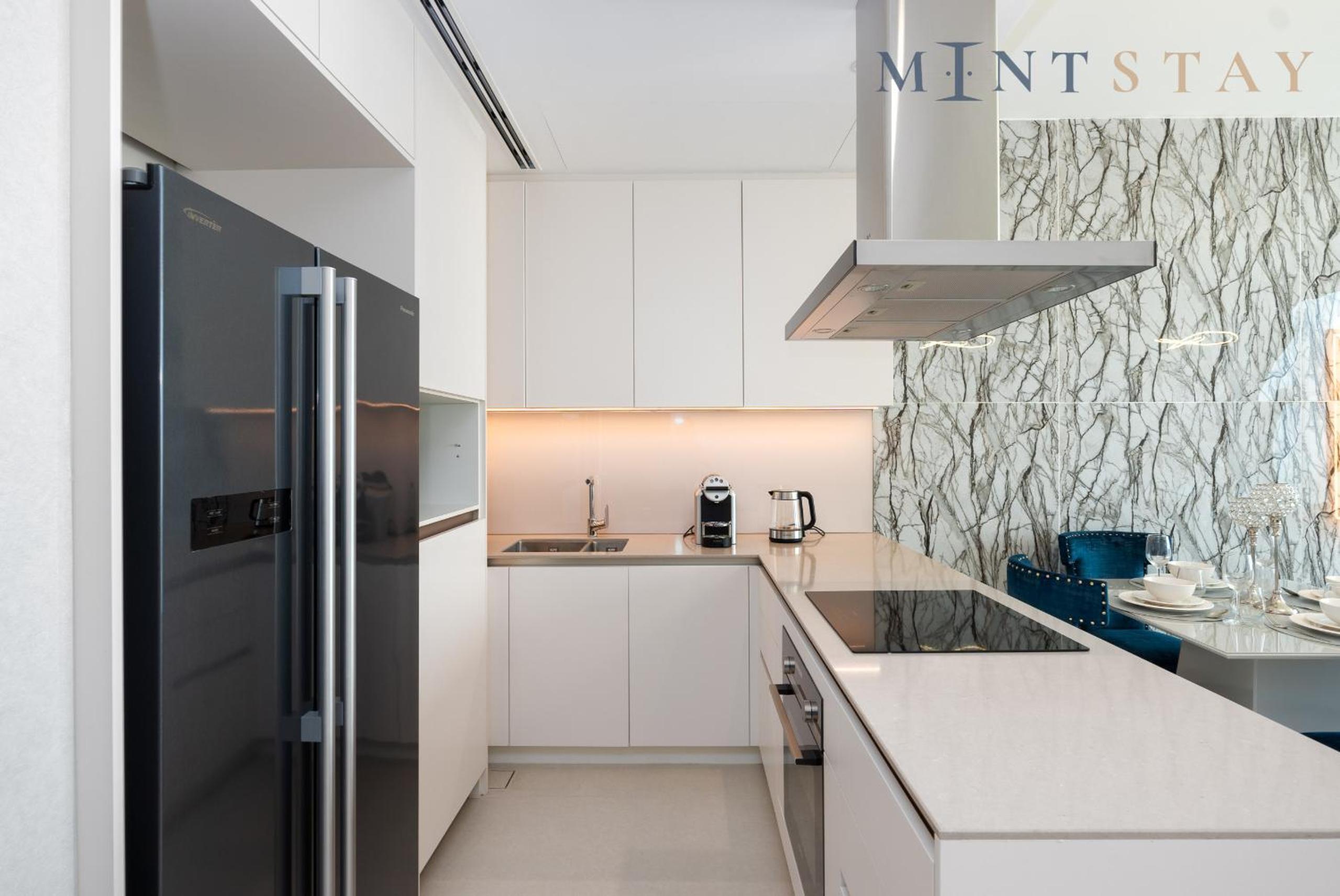 Address JBR Marina View, Jumeirah Beach Residence, Dubai Marina - Mint Stay