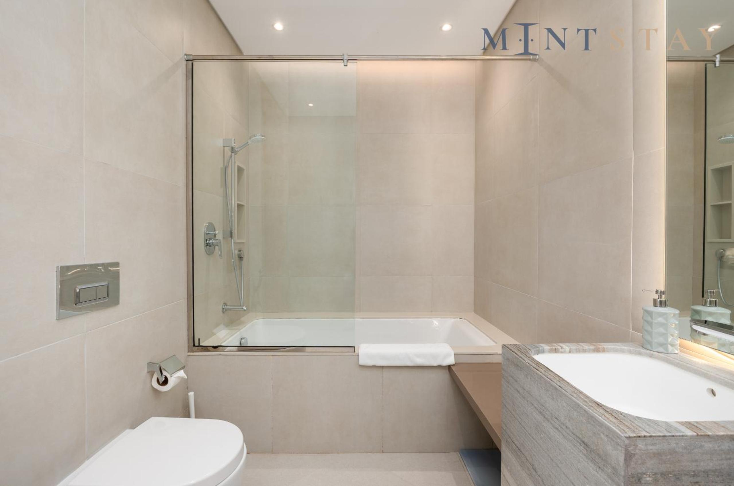 Address JBR Marina View, Jumeirah Beach Residence, Dubai Marina - Mint Stay