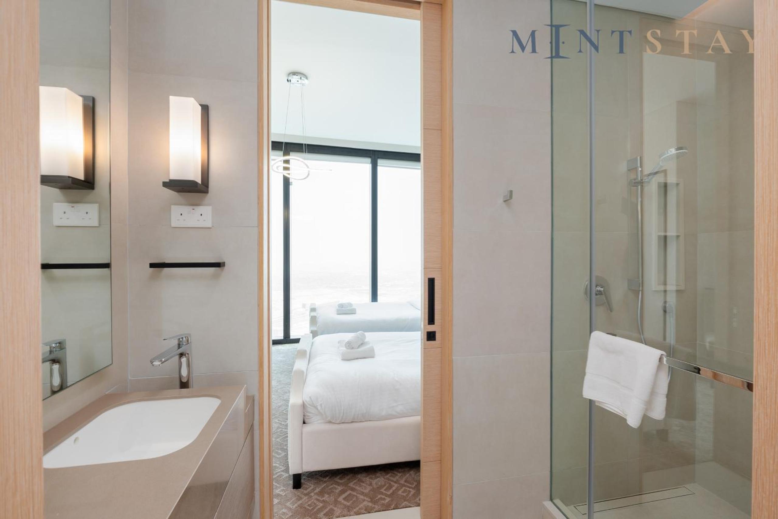 Address JBR Marina View, Jumeirah Beach Residence, Dubai Marina - Mint Stay