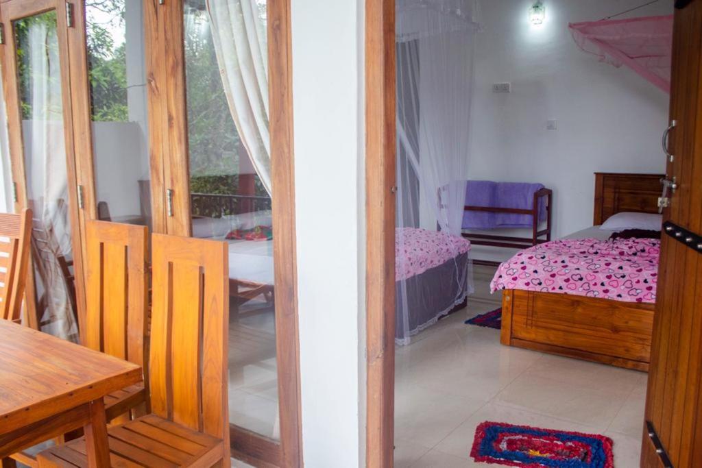 Amado Homestay Ella