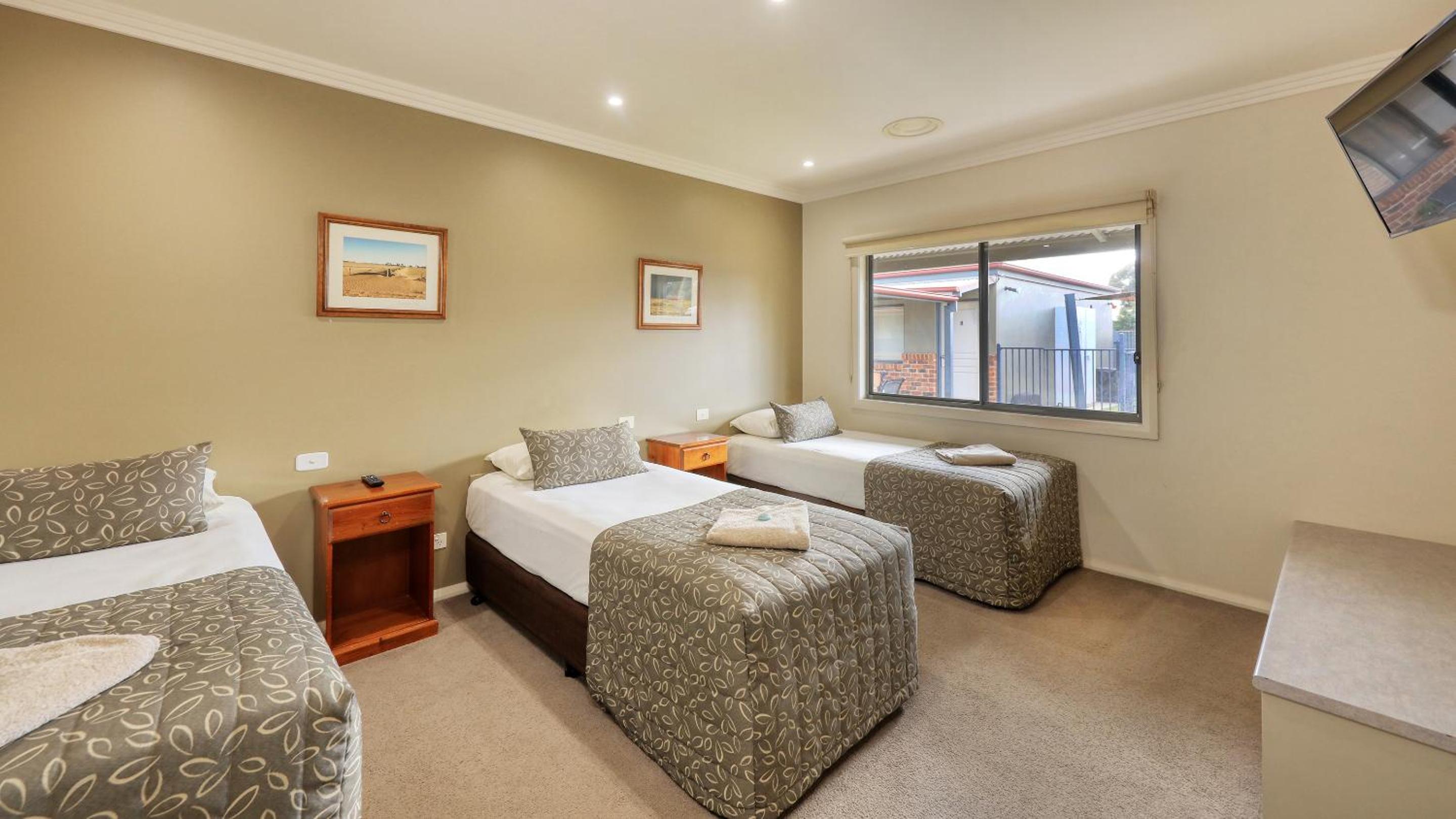The Saltbush Motor Inn