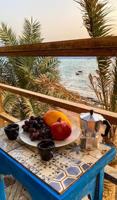 First line chalet with panoramic sea view balcony