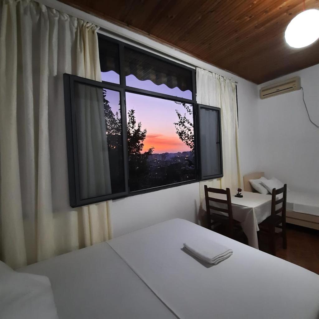 Sea Breeze Apartment 2