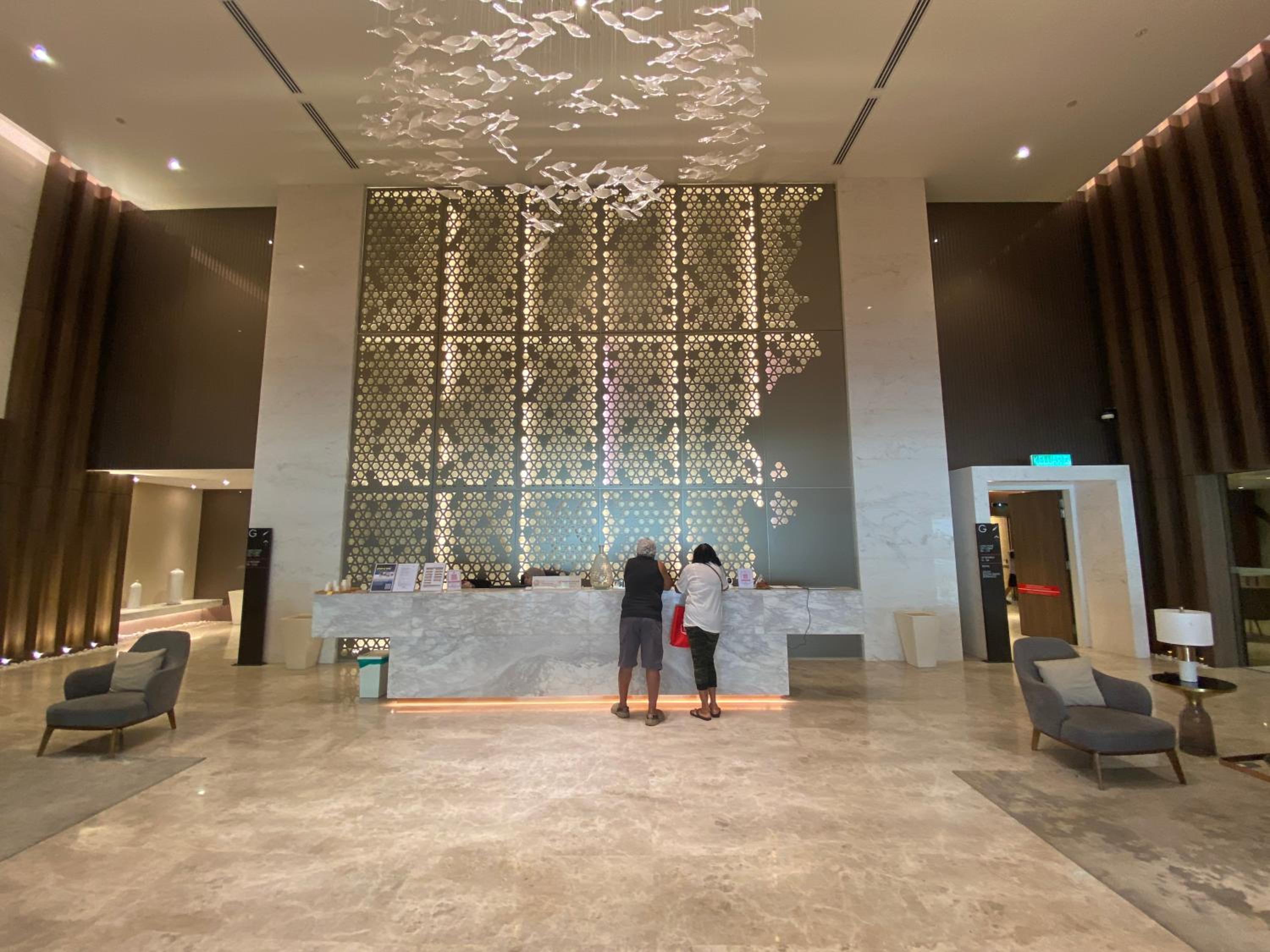 4 Pax Monorail Suite next to Quill City Mall