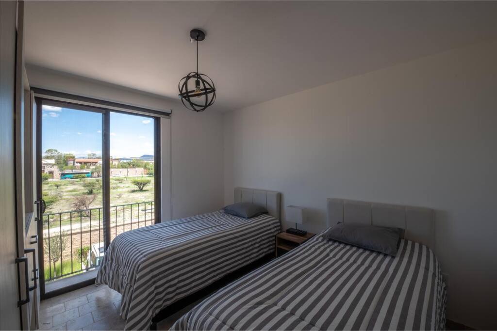 Departamento San Miguel- La Luminaria-Confort view 3