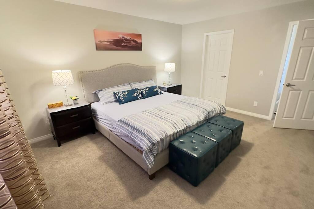 Cozy Home Near Calgary Airport