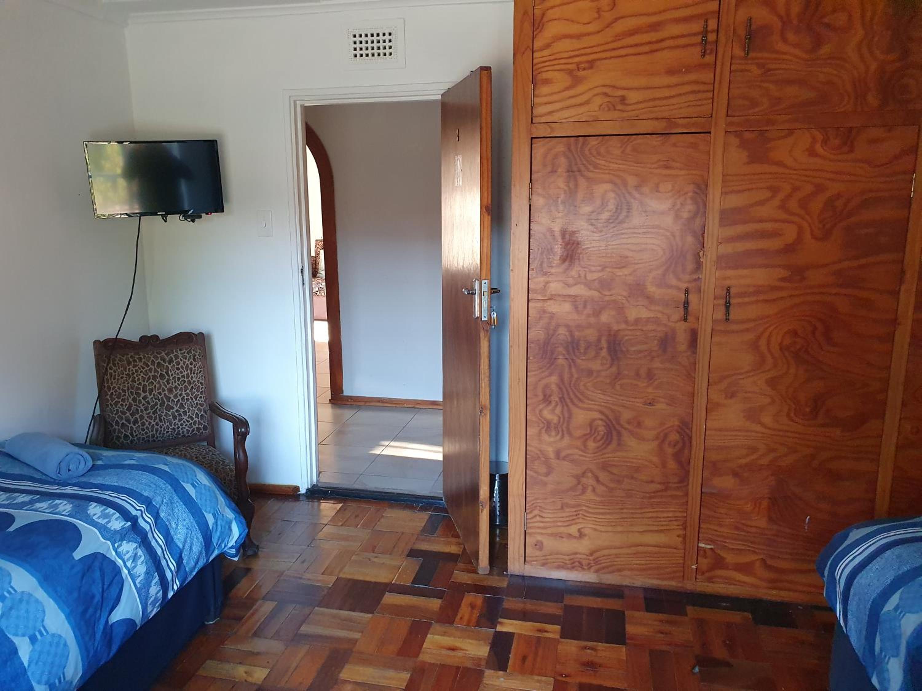 Nandi's Place view 5