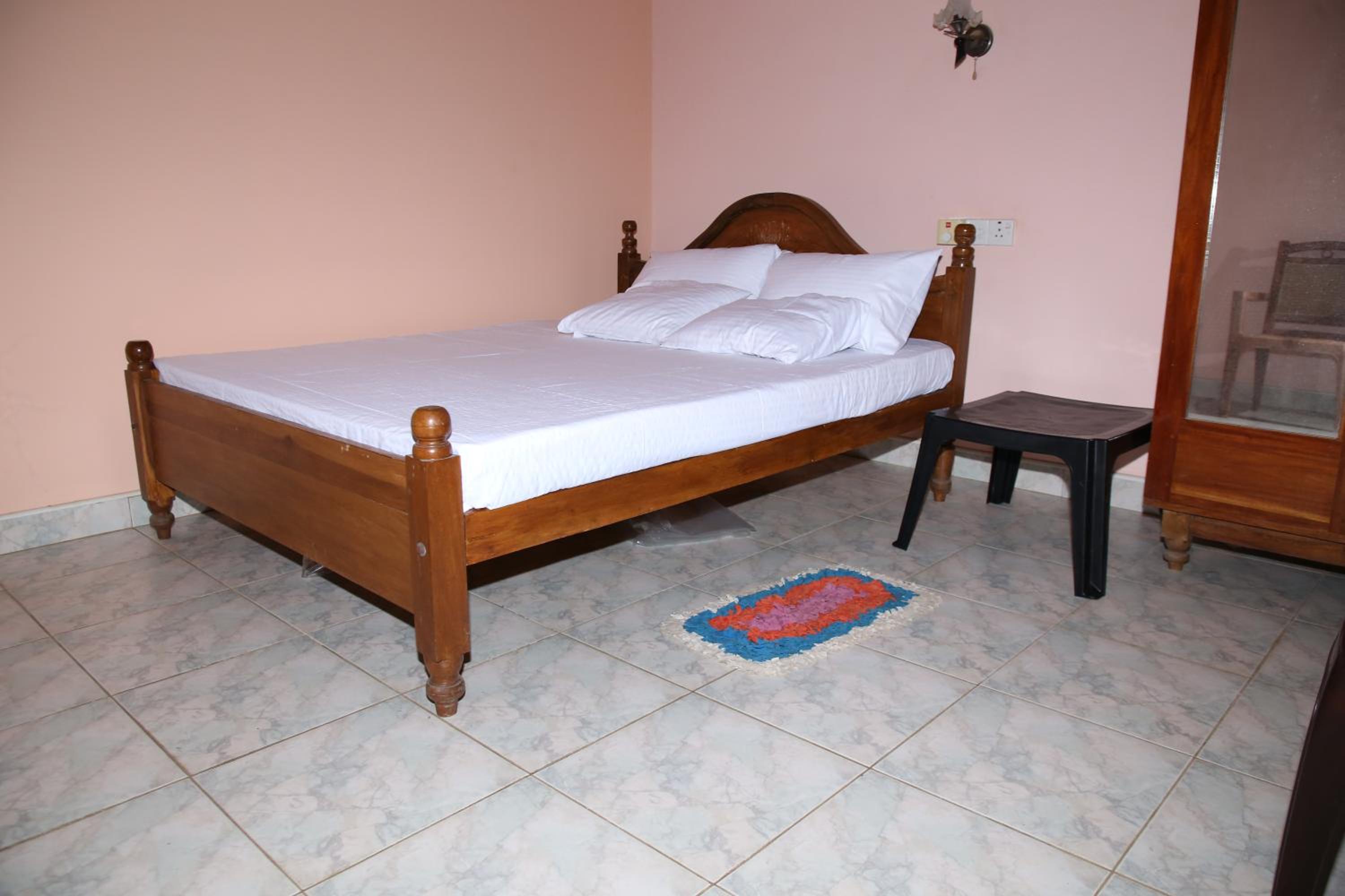 Shady Homestay