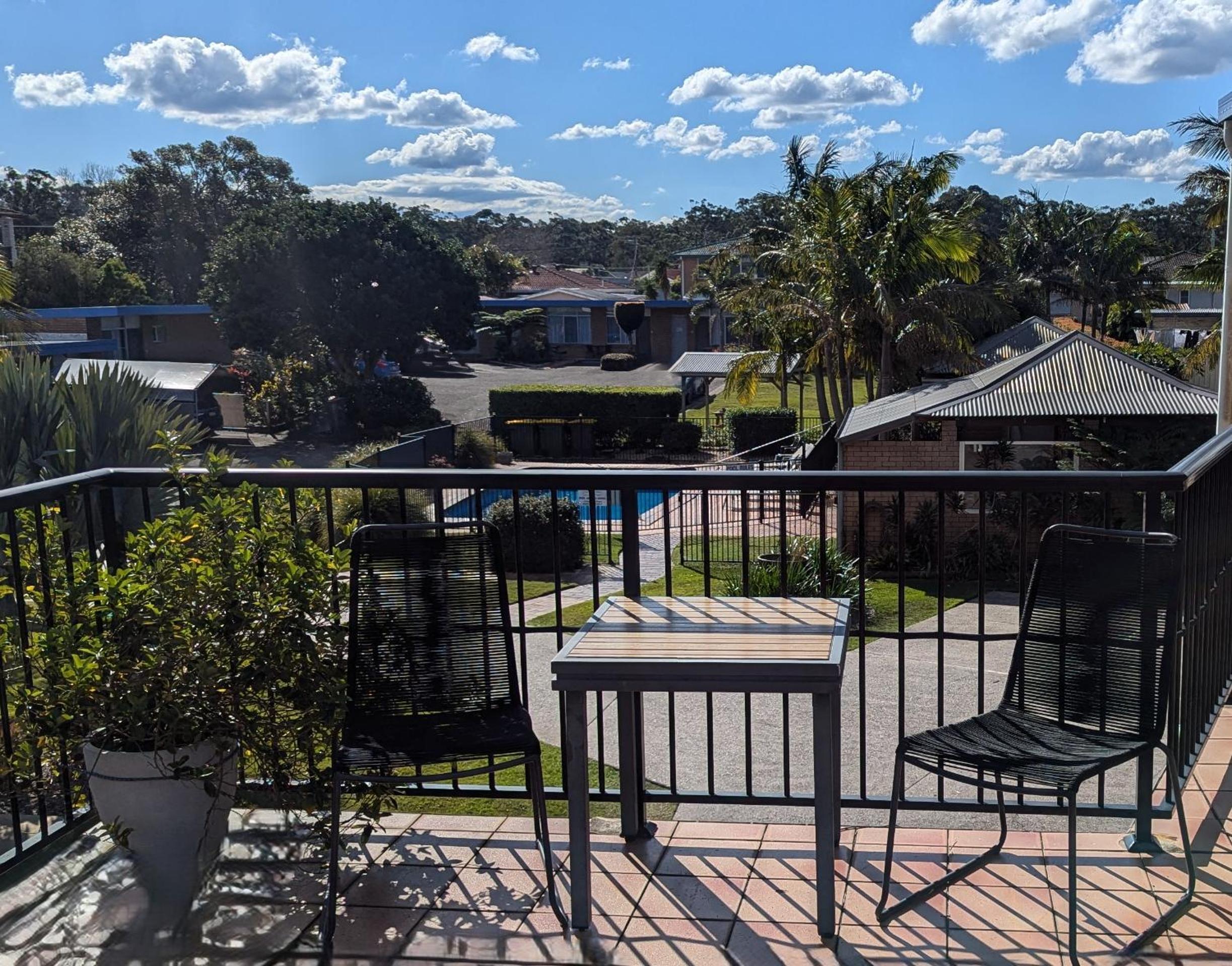 Haven Waters Motel & Apartments