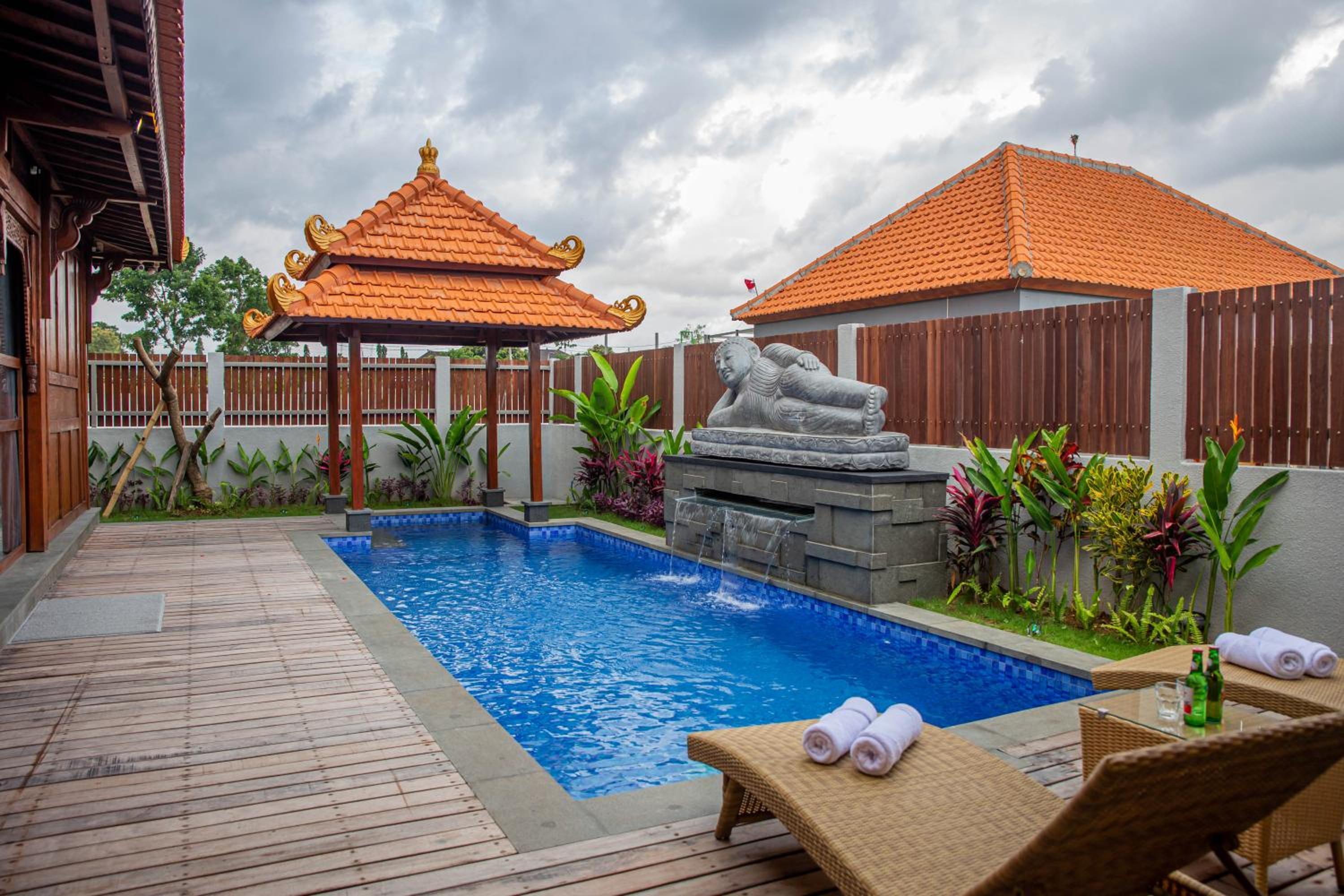 Asoka Joglo Private Villa view 4