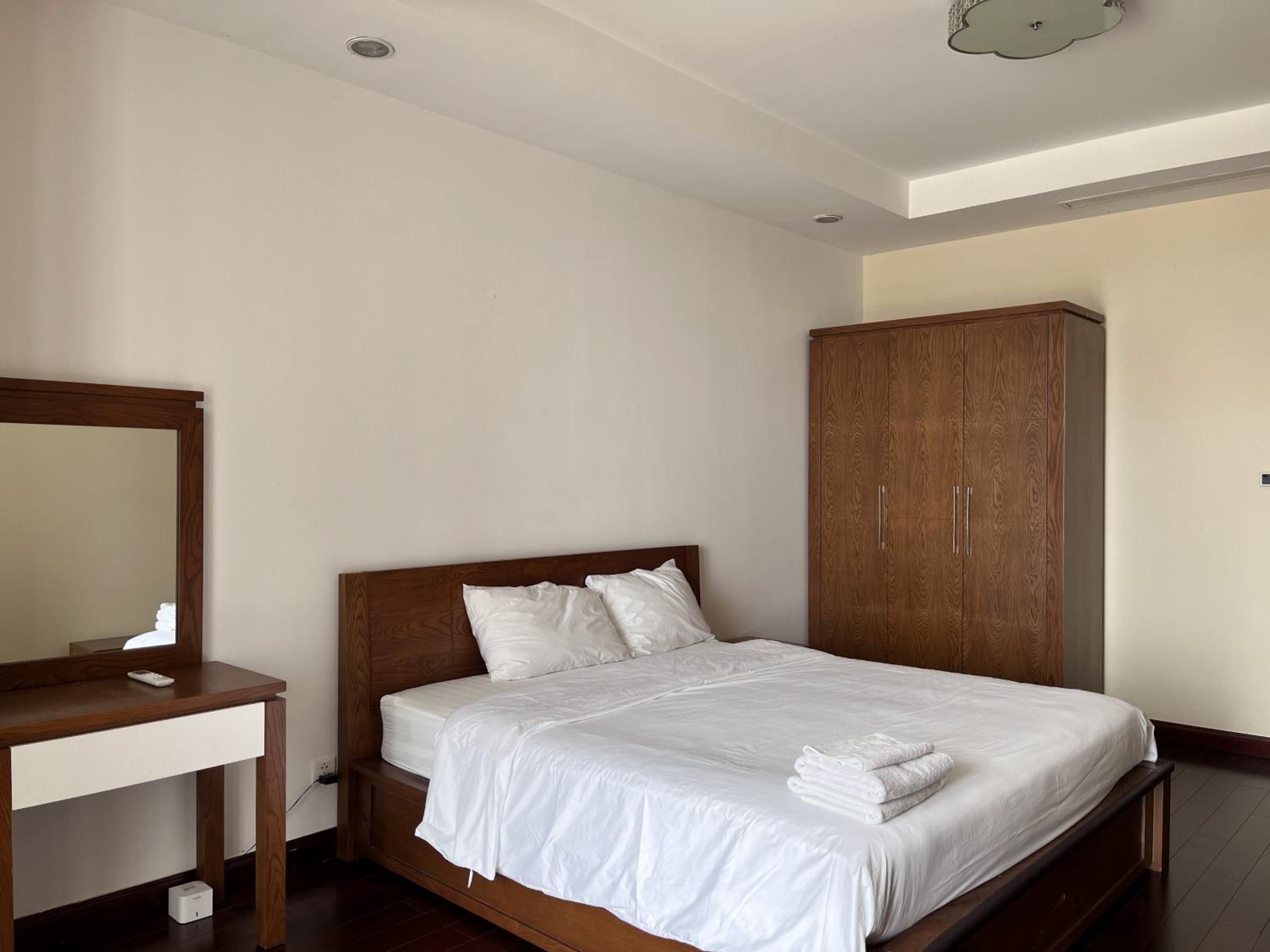 Vinhomes Royal City Apartment 3 Br