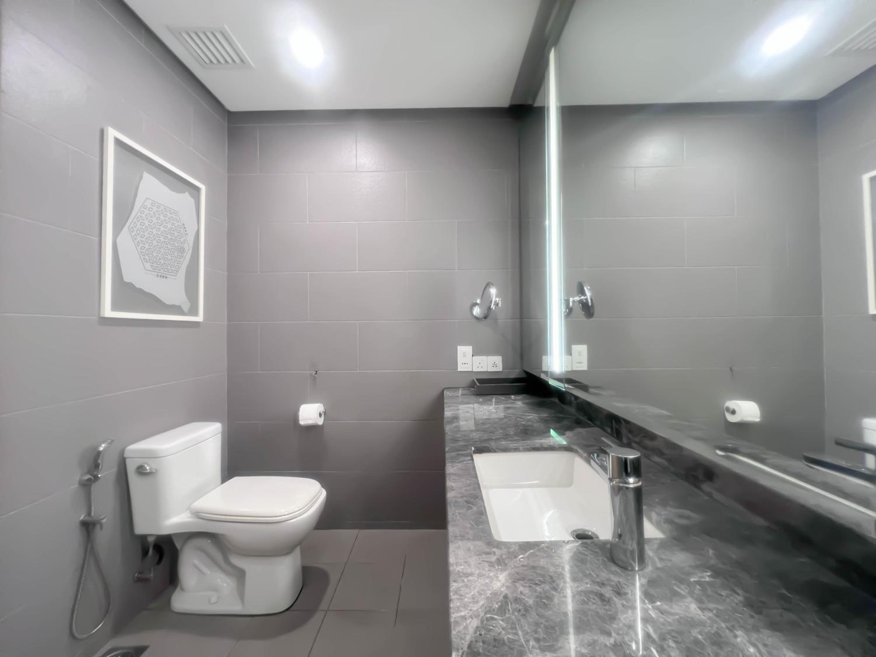 188 Suites by Manhattan Group
