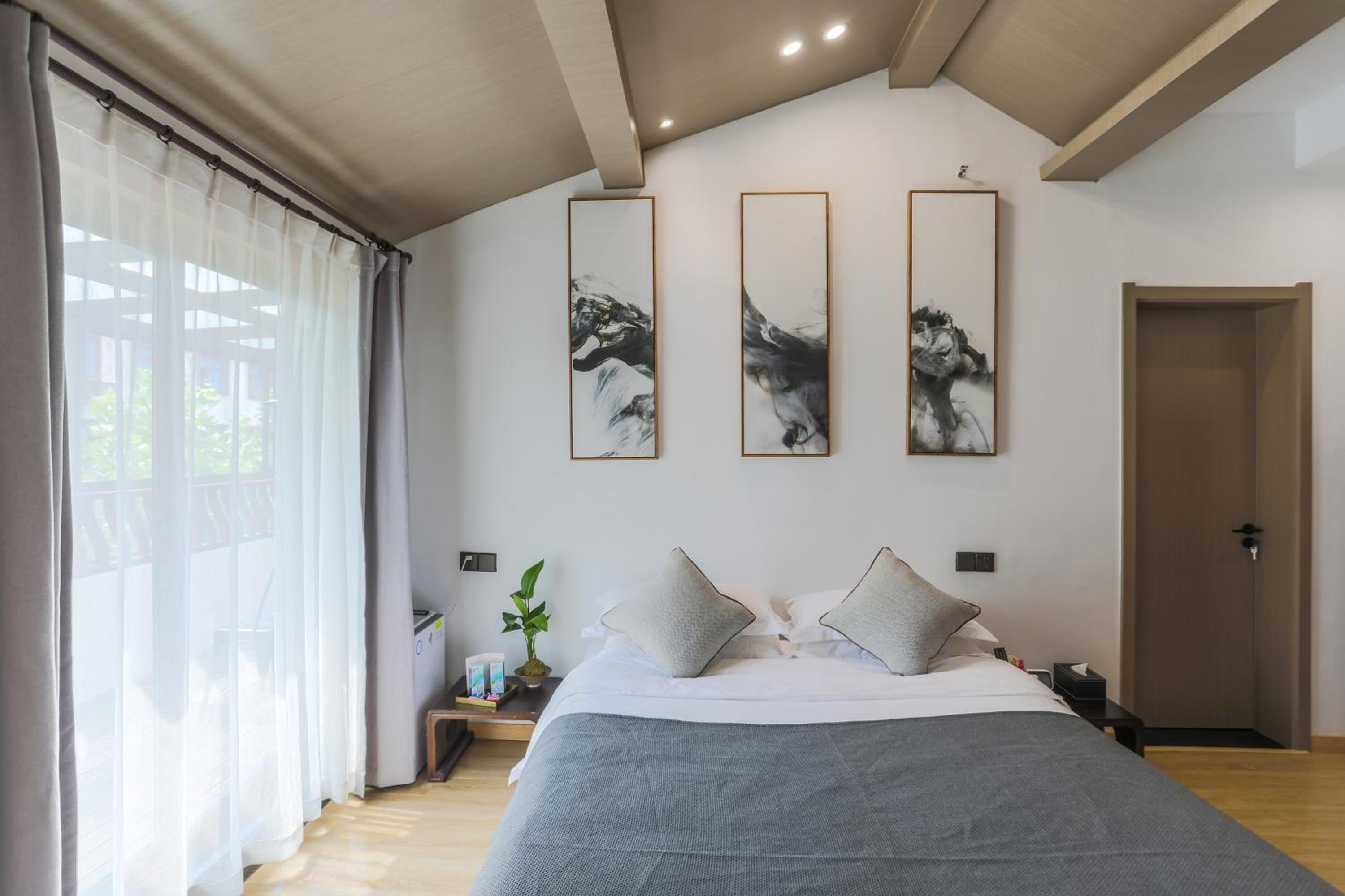 Wuzhen Residence B&B
