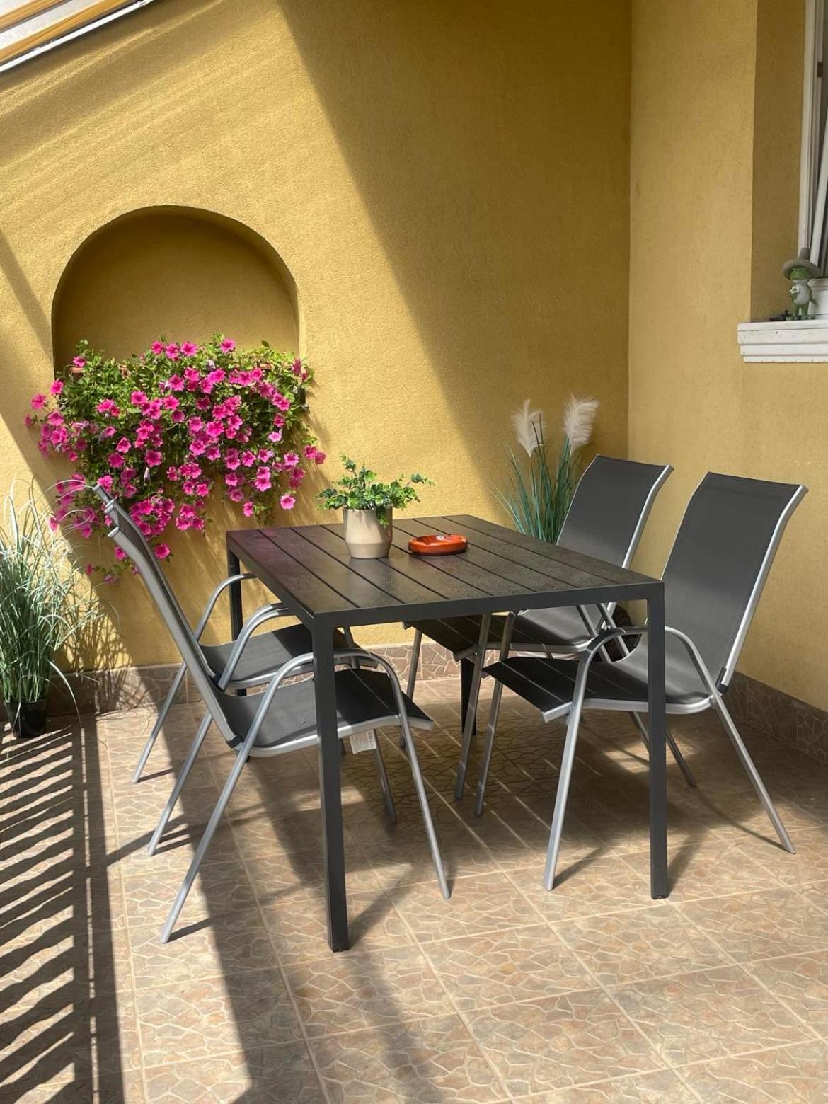 AKÁCIA APARTMAN