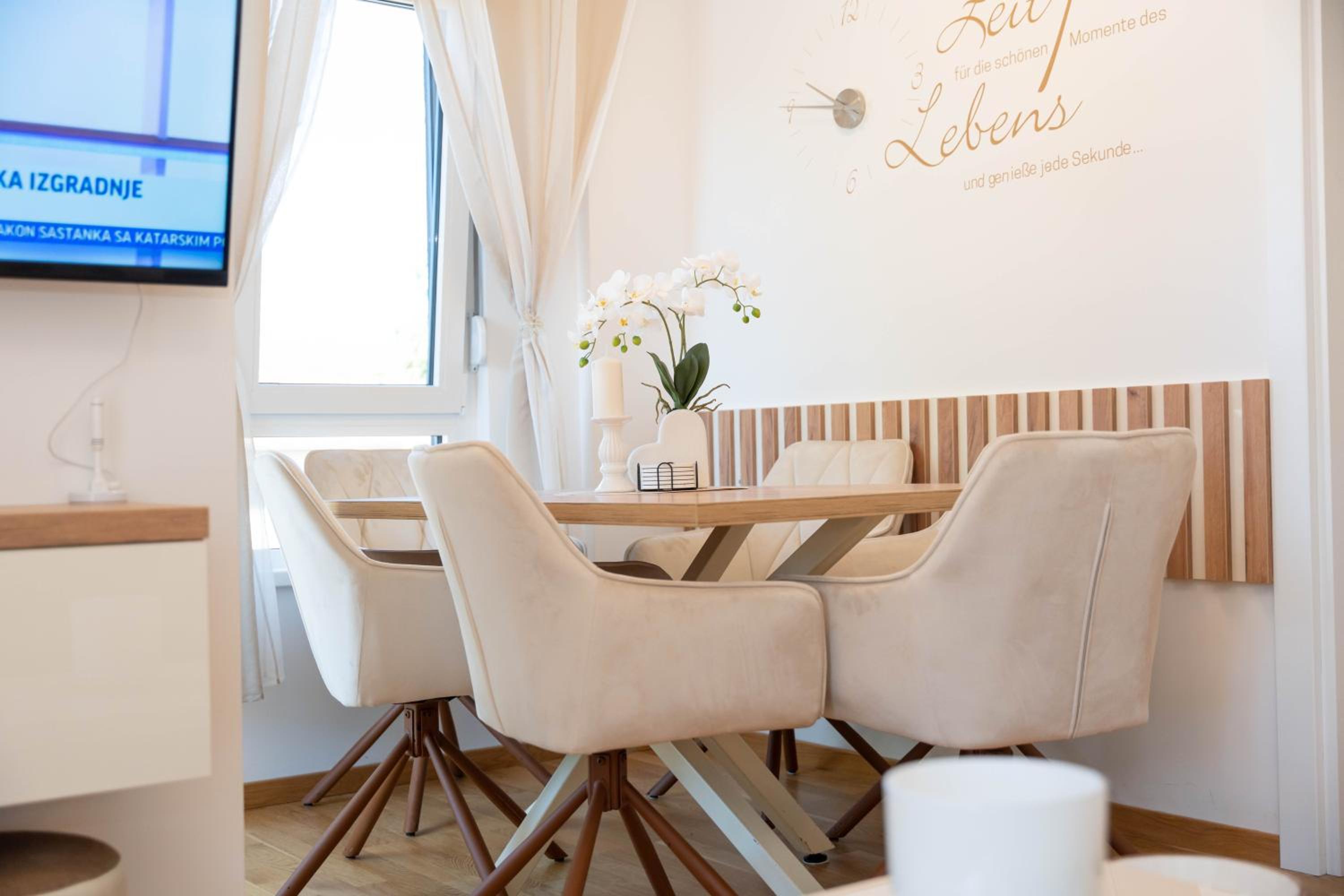 White Orchid Apartment Center Vrnjačka Banja
