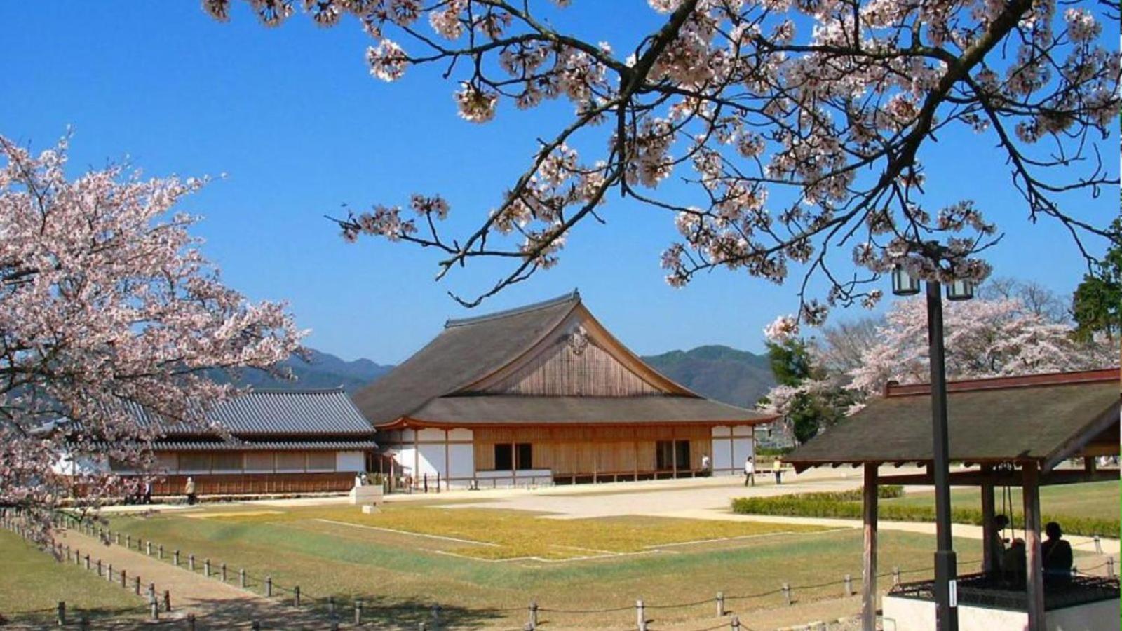 NIPPONIA Sasayama Castle Town Hotel