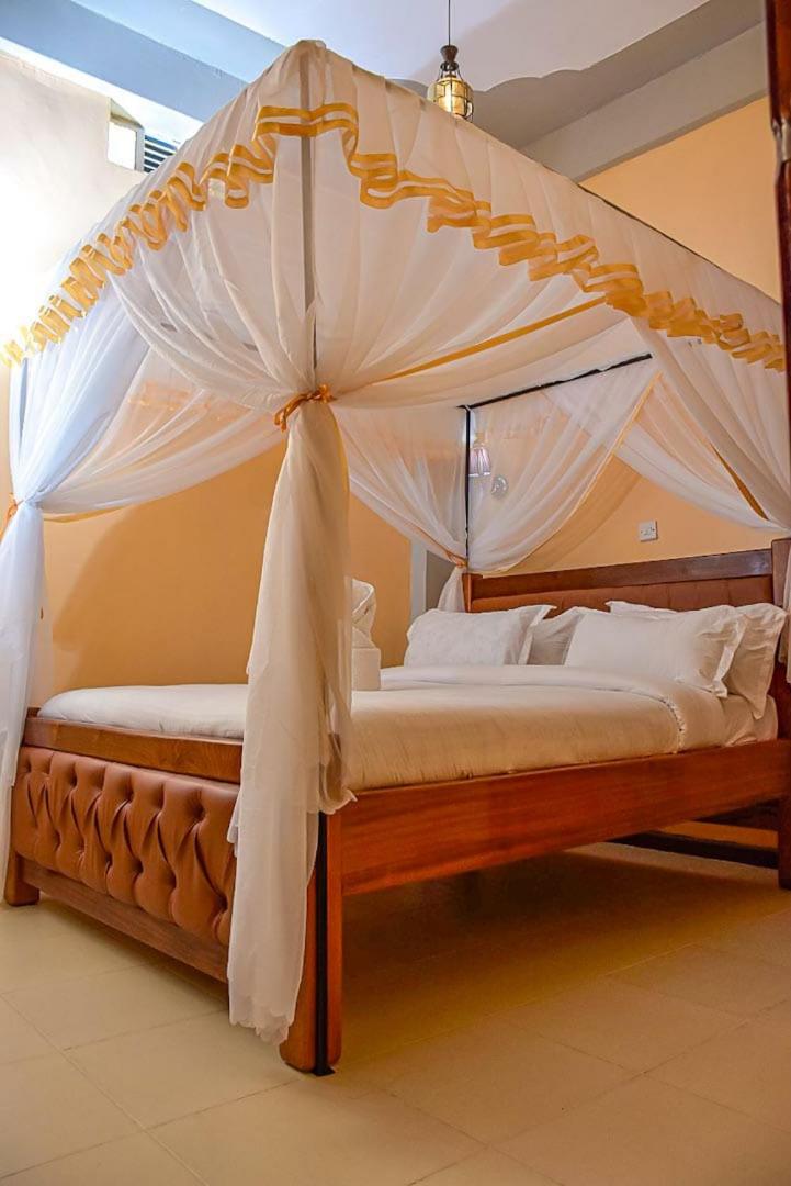 Gracious guest house