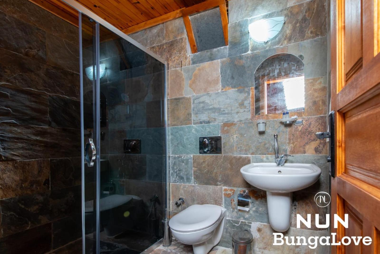 Çıralı Nun Bungalove