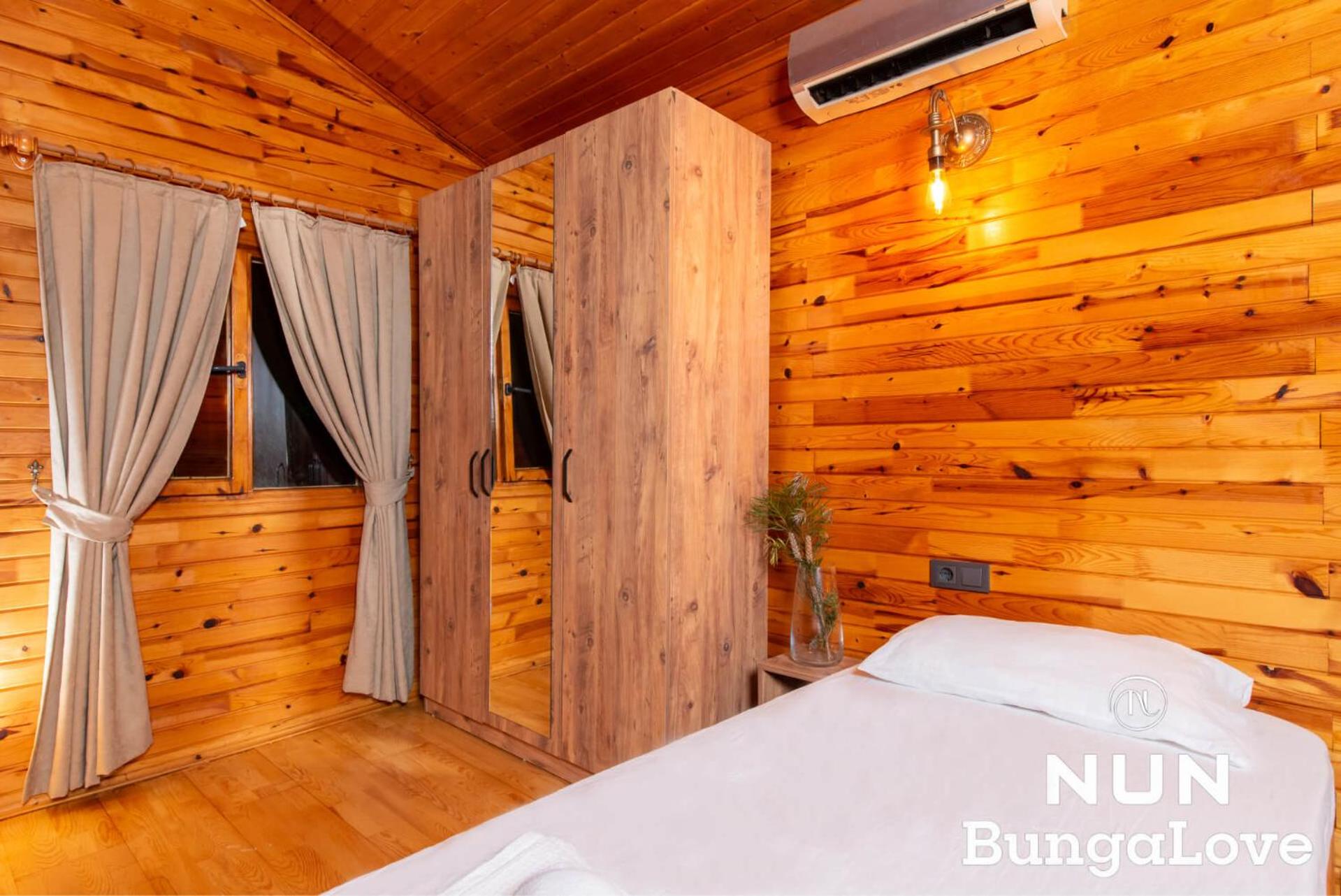 Çıralı Nun Bungalove