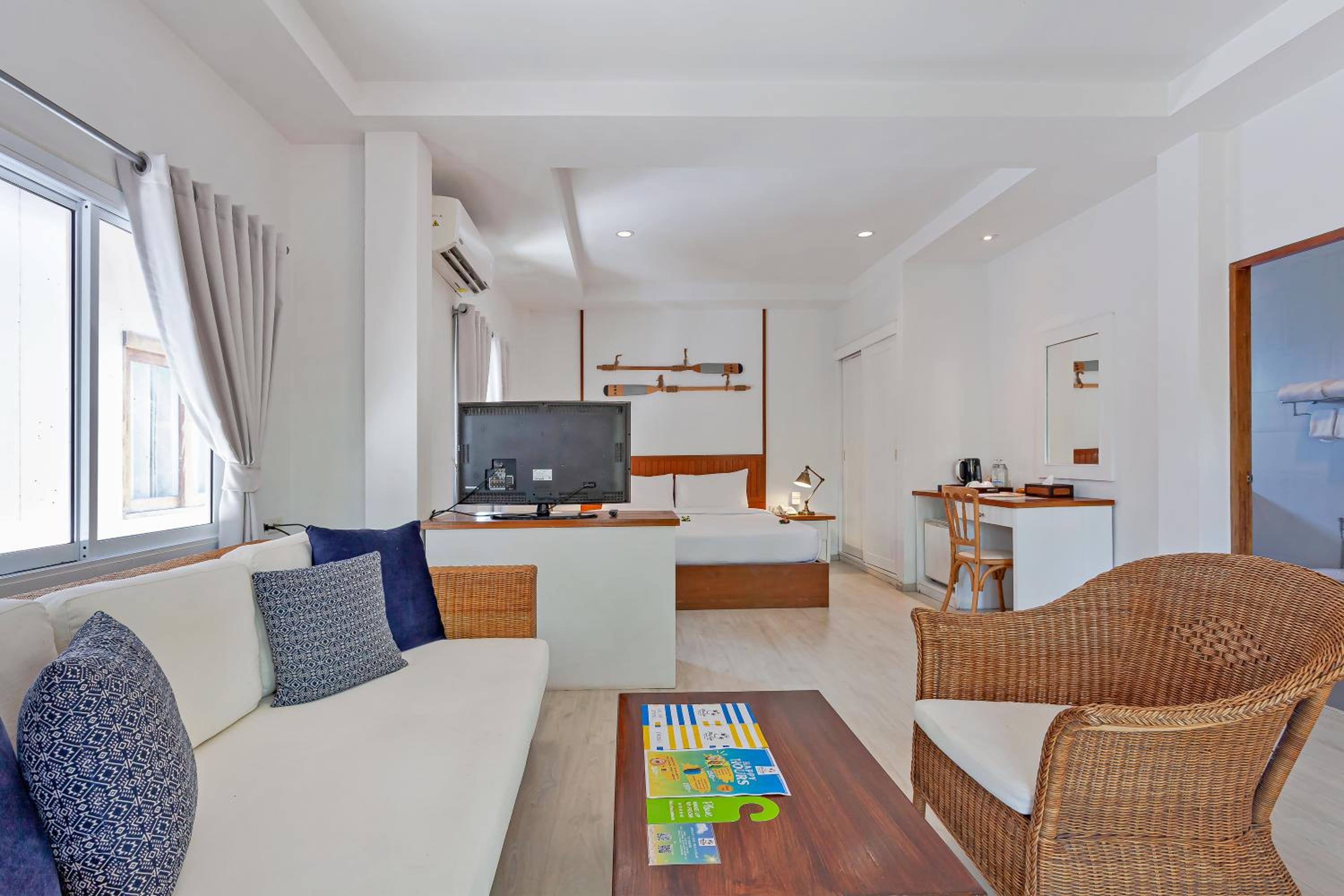 Malibu Beach Resort