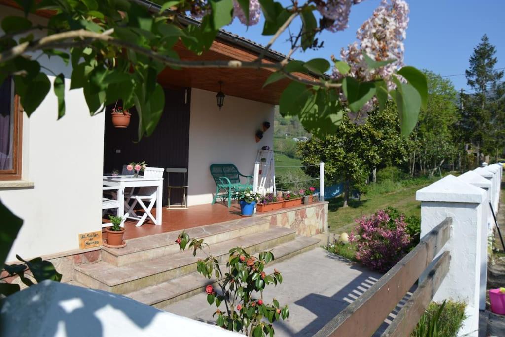 Casa con vistas en Borines